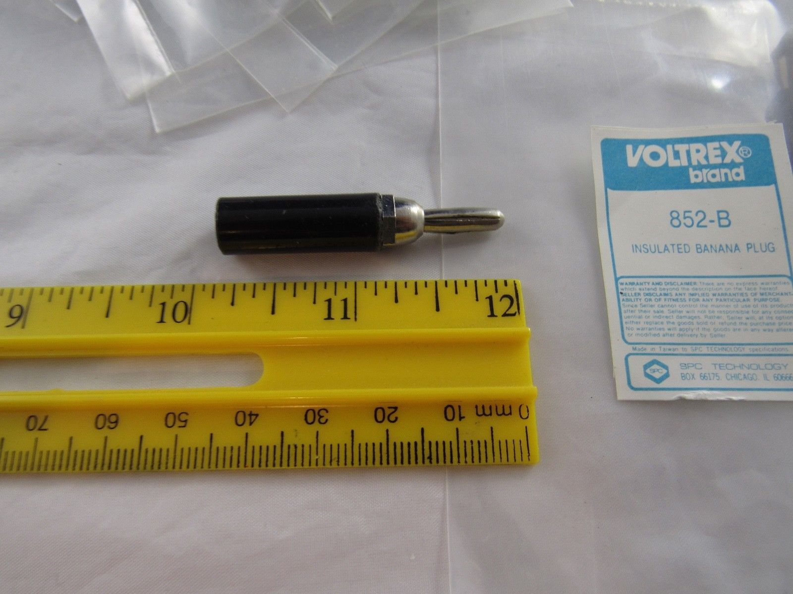 NEW VOLTREX 852-B 4 mm BANANA PLUG (80 AVAILABLE!, NEW!)