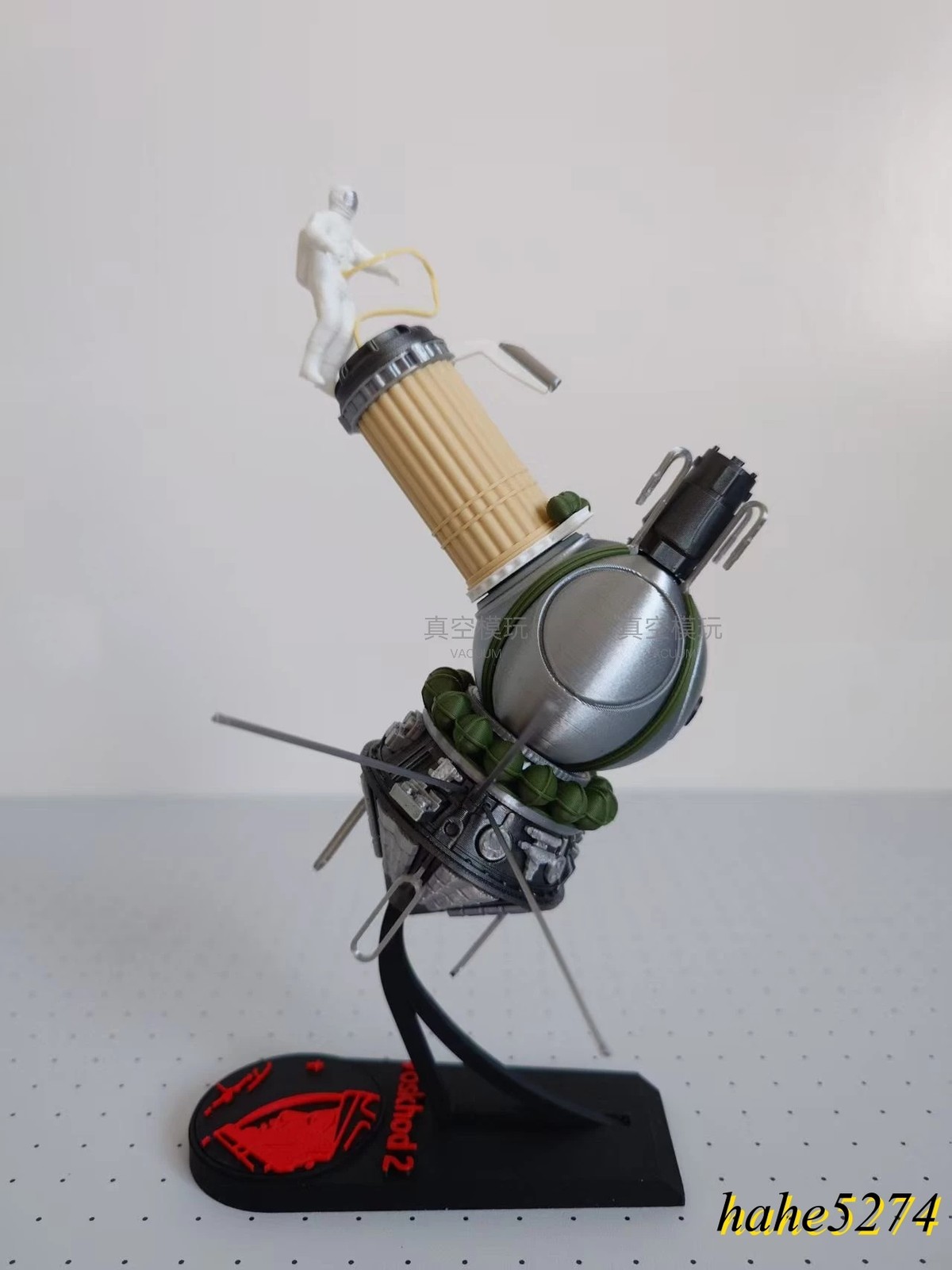 1/48 CCCP Voskhod 2 Soviet Manned Spacecraft Painted Static Display Model H12cm