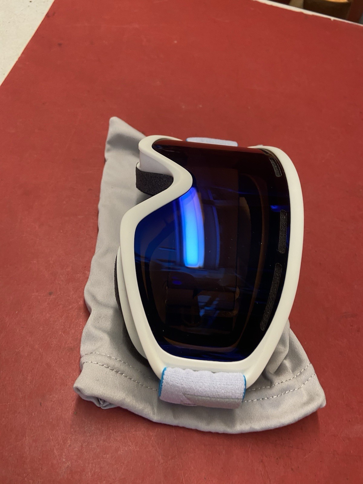 Bolle Schuss Ski Snowboard Goggles Matte White Frame Bronze Blue Mirror Lens S3