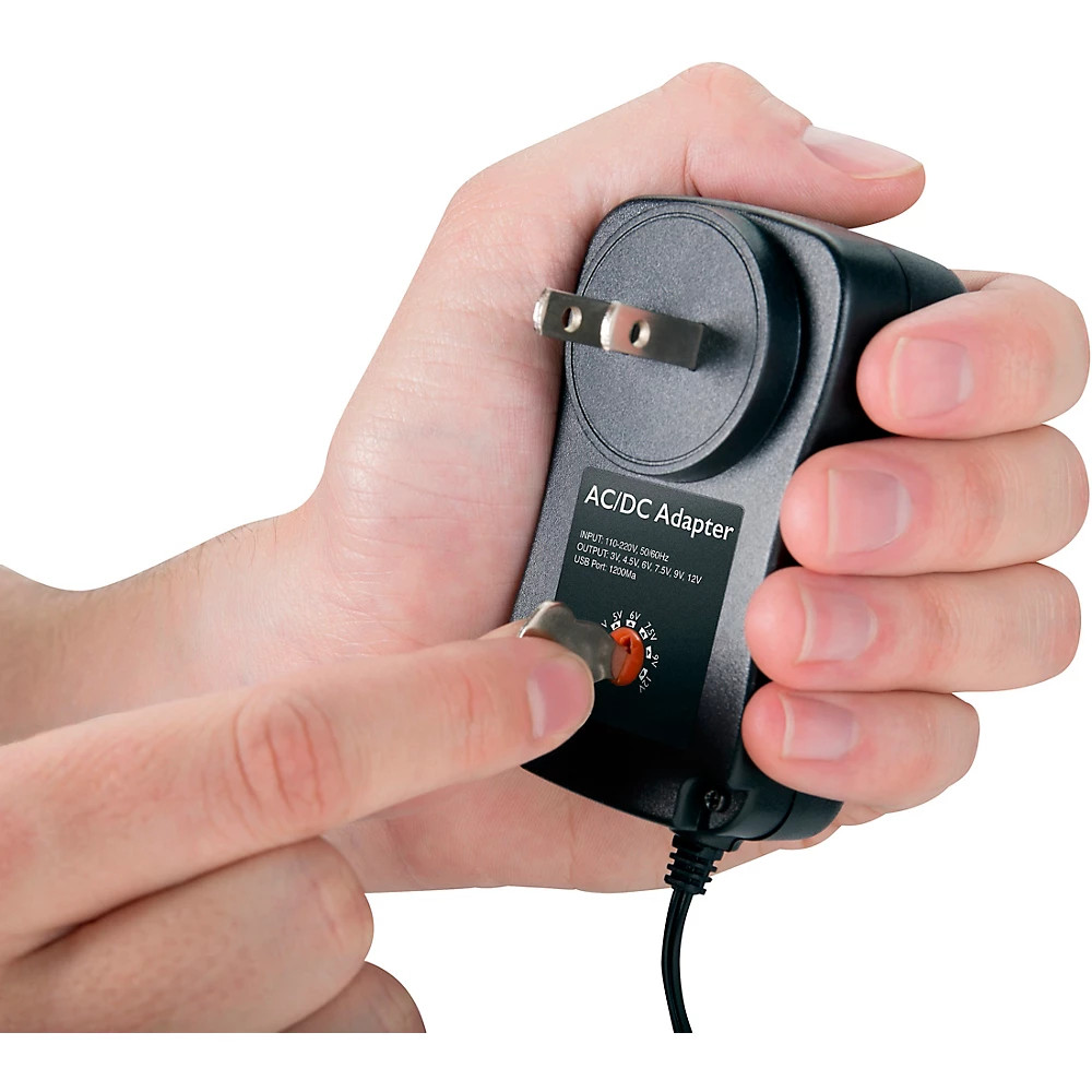Livewire UXS Universal Multi-Voltage Power Supply with USB Port