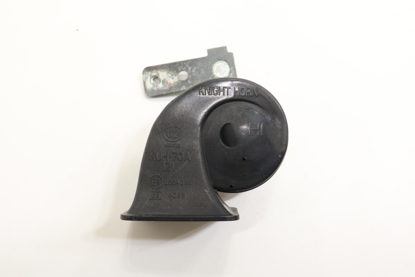 2018 - 2021 MAZDA 6 FRONT RIGHT PASSENGER SIDE HIGH NOTE TONE HORN SIGNAL OEM
