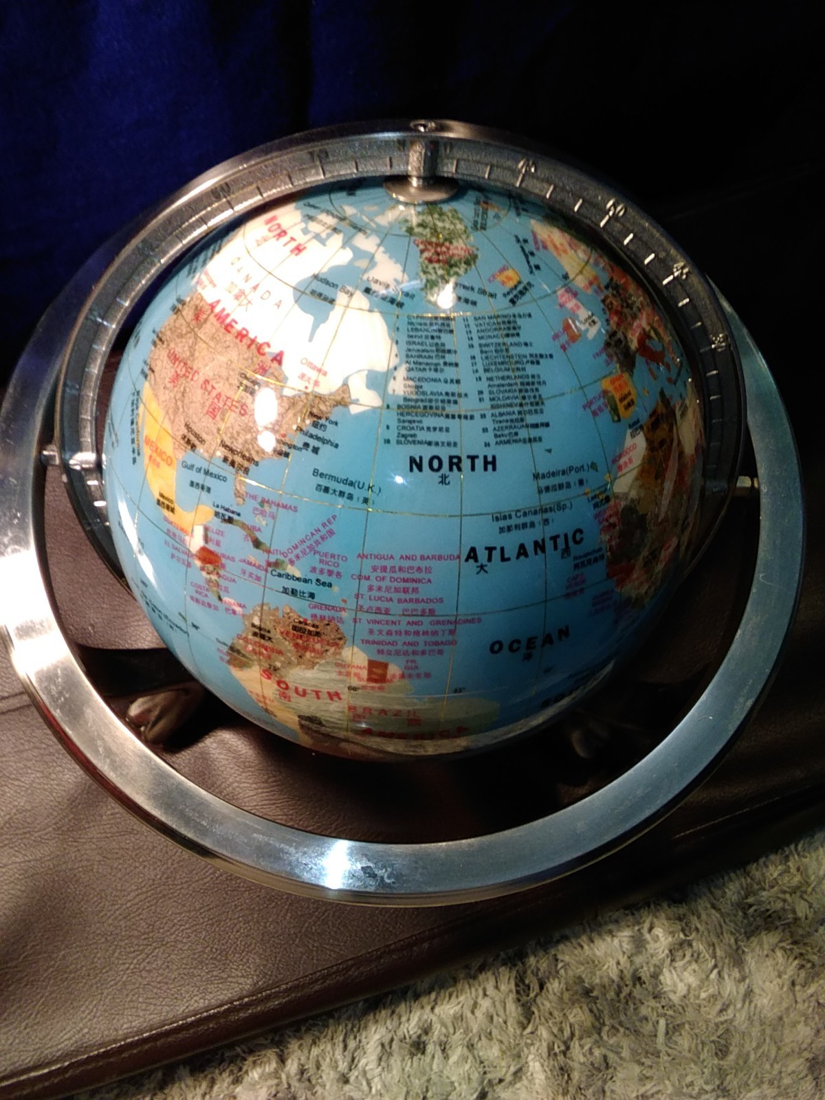 Tabletop World Globe Rotating Decorative Blue Silver Metal Base Freestanding
