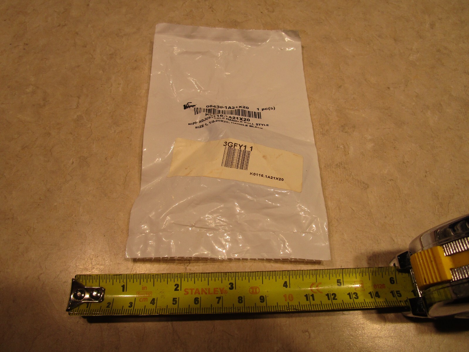 KIPP K0116.1A21x20 ADJUSTABLE HANDLE, SIZE 1-1/4" 20X20 ZINC BLACK SATIN, R0136