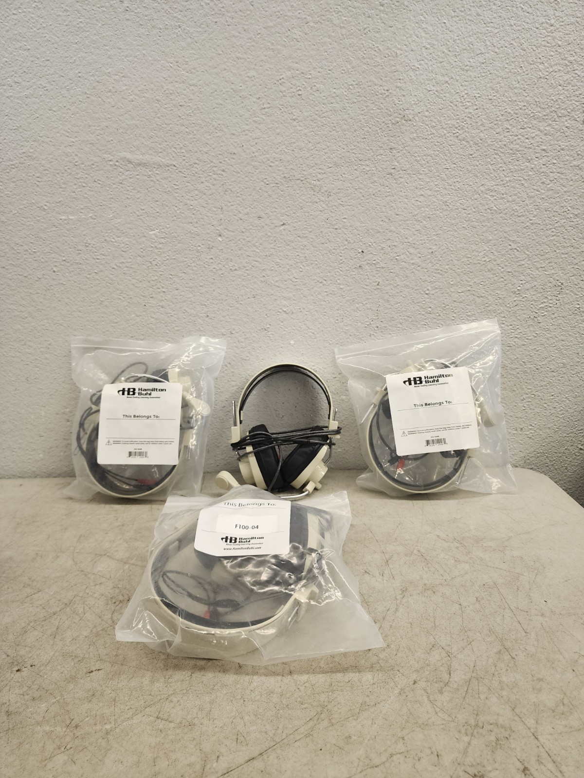 (4) Hamilton Buhl HA-66M Deluxe Multimedia Headset with Microphone