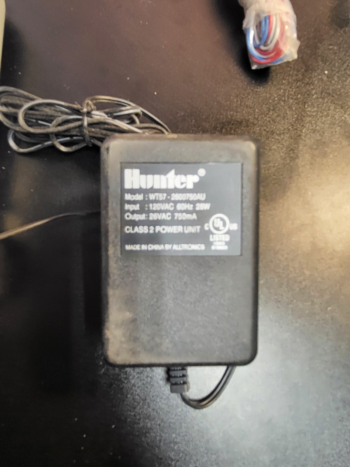 Hunter SRC Plus 9-Station Irrigation Controller & Mini-Clik Rain Sensor Kit