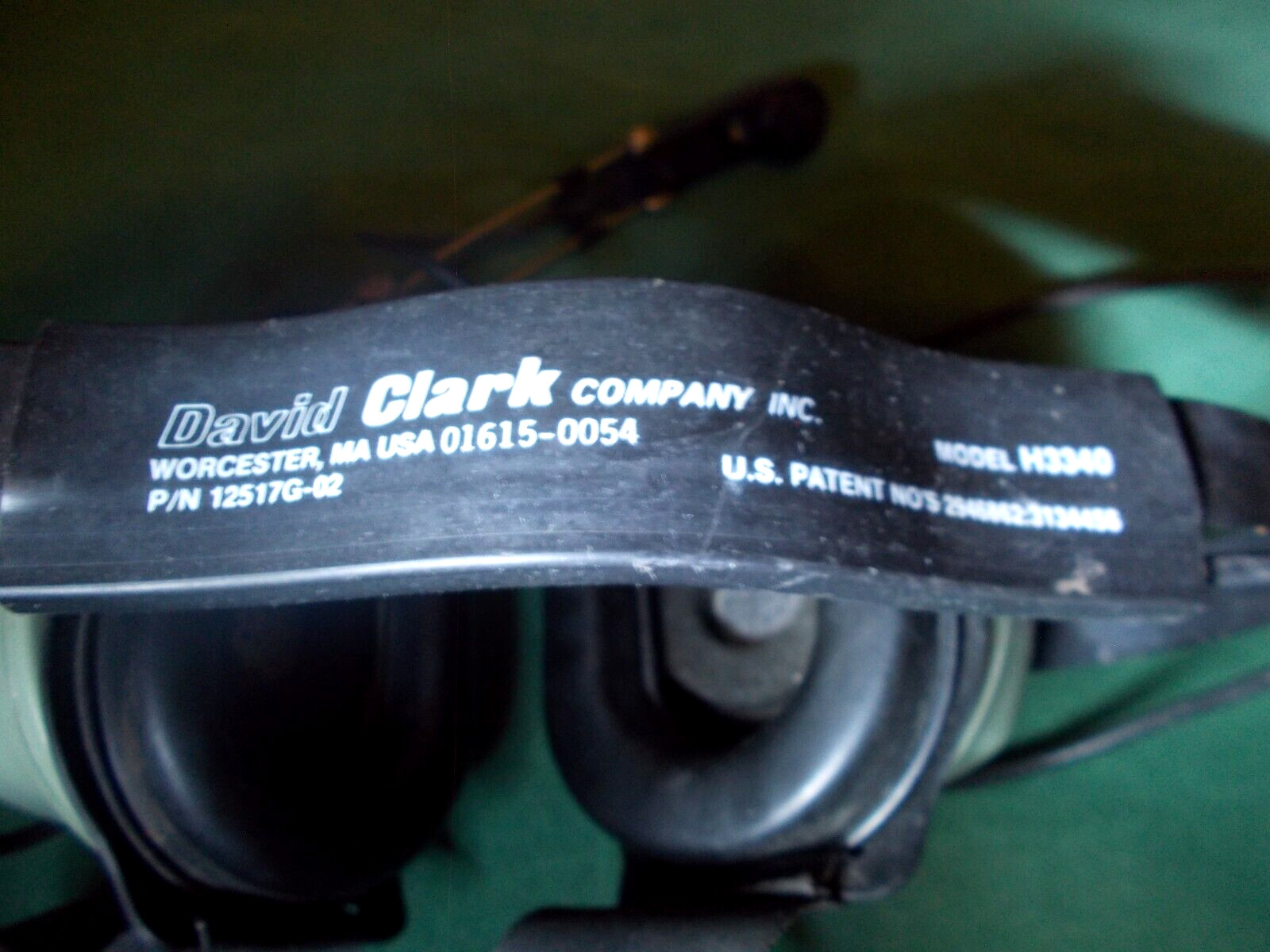 DAVID CLARK H3340 AVIATION HEADSET TESTED AND WORKING