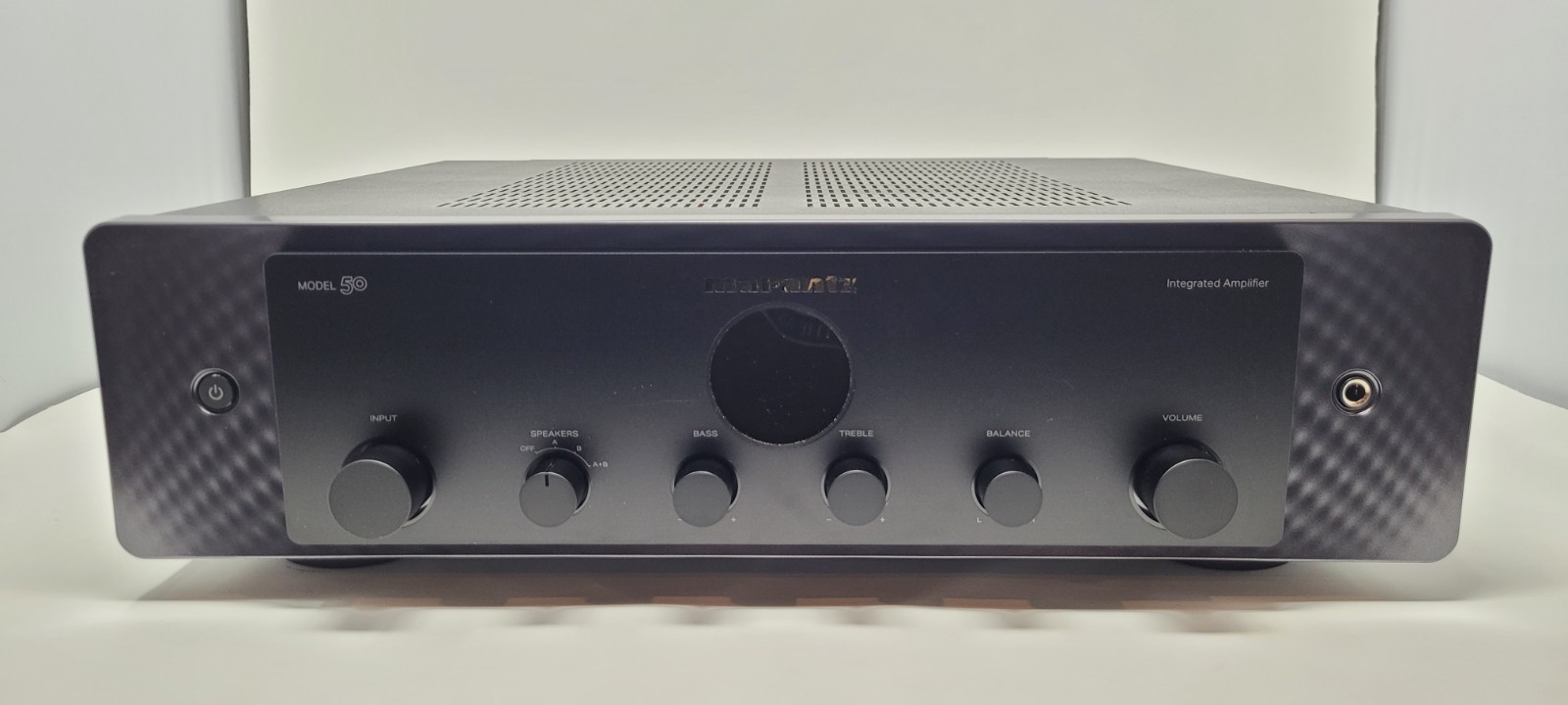 Marantz MODEL 50 Integrated Amplifier - Black **B-Stock**