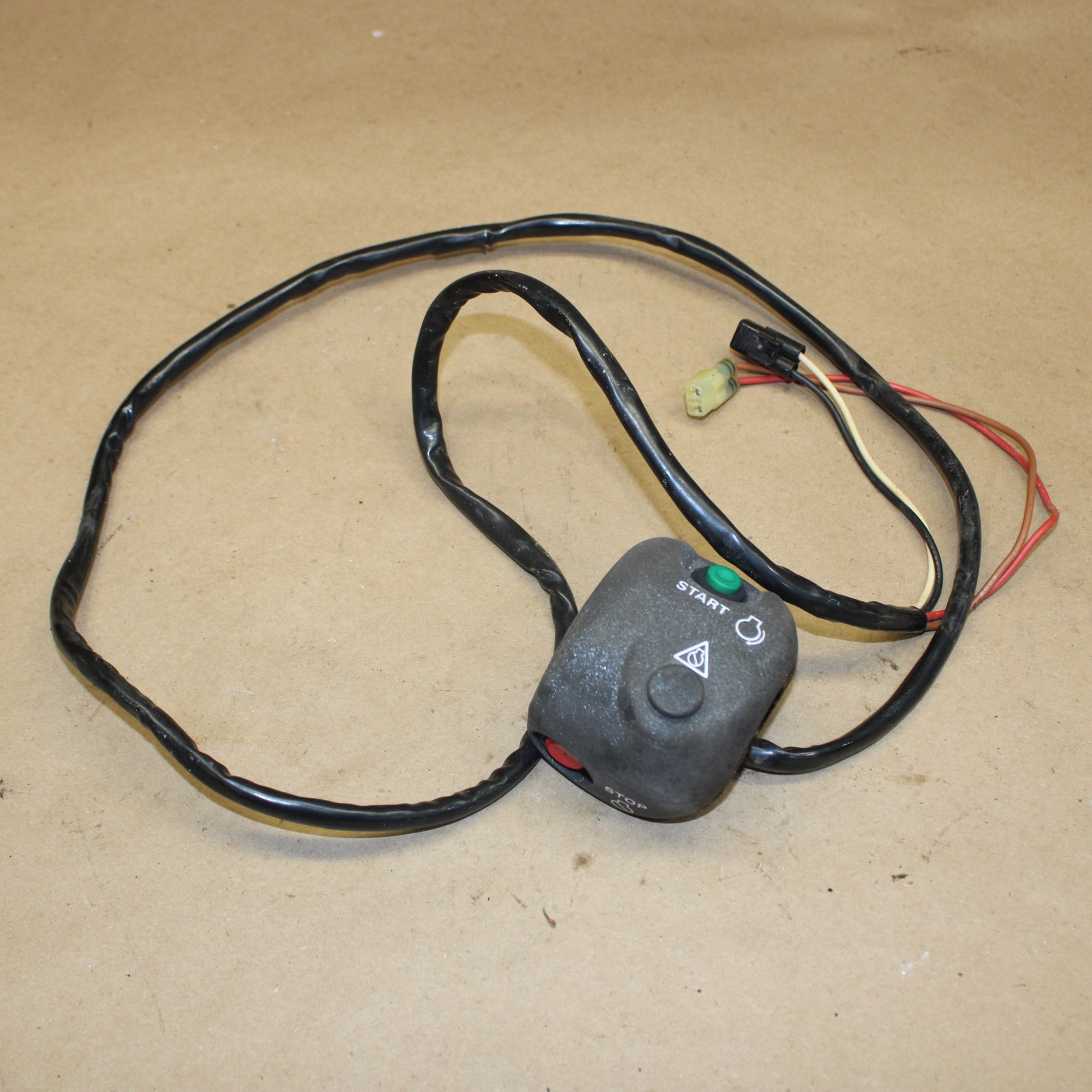 Yamaha 2009 VX Deluxe Start Stop Kill Switch Button