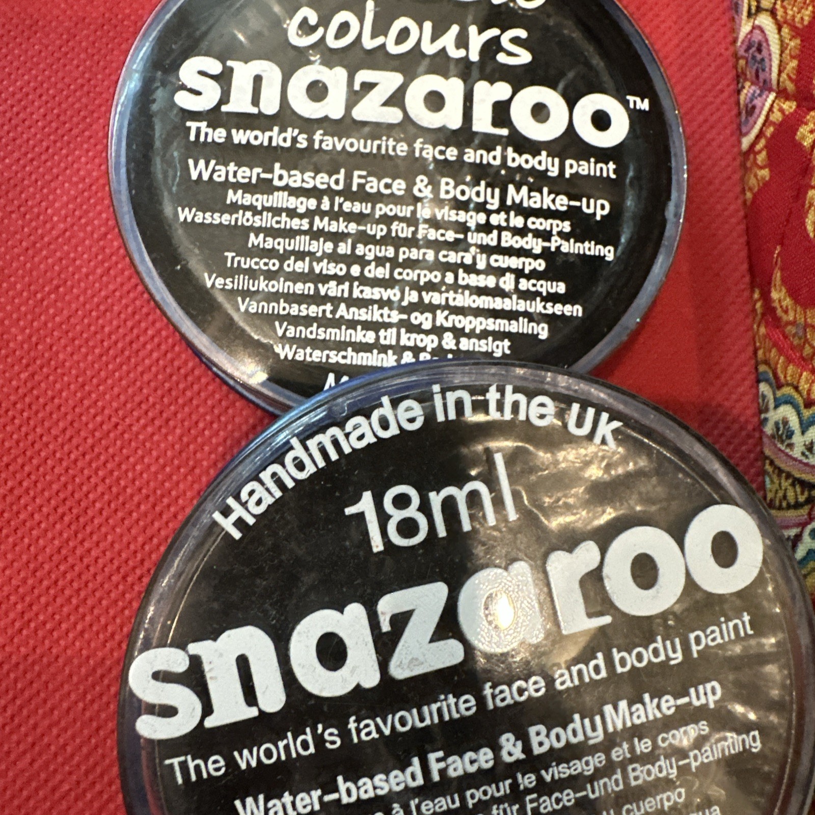 Lot 12 New Professional Face and Body Paint Mehron & Snazaroo 9 different colors