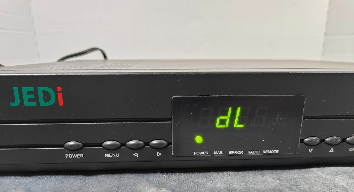 Jedi Advanced Digital Broadcast Decoder ABS-8776 S-VHS TV
