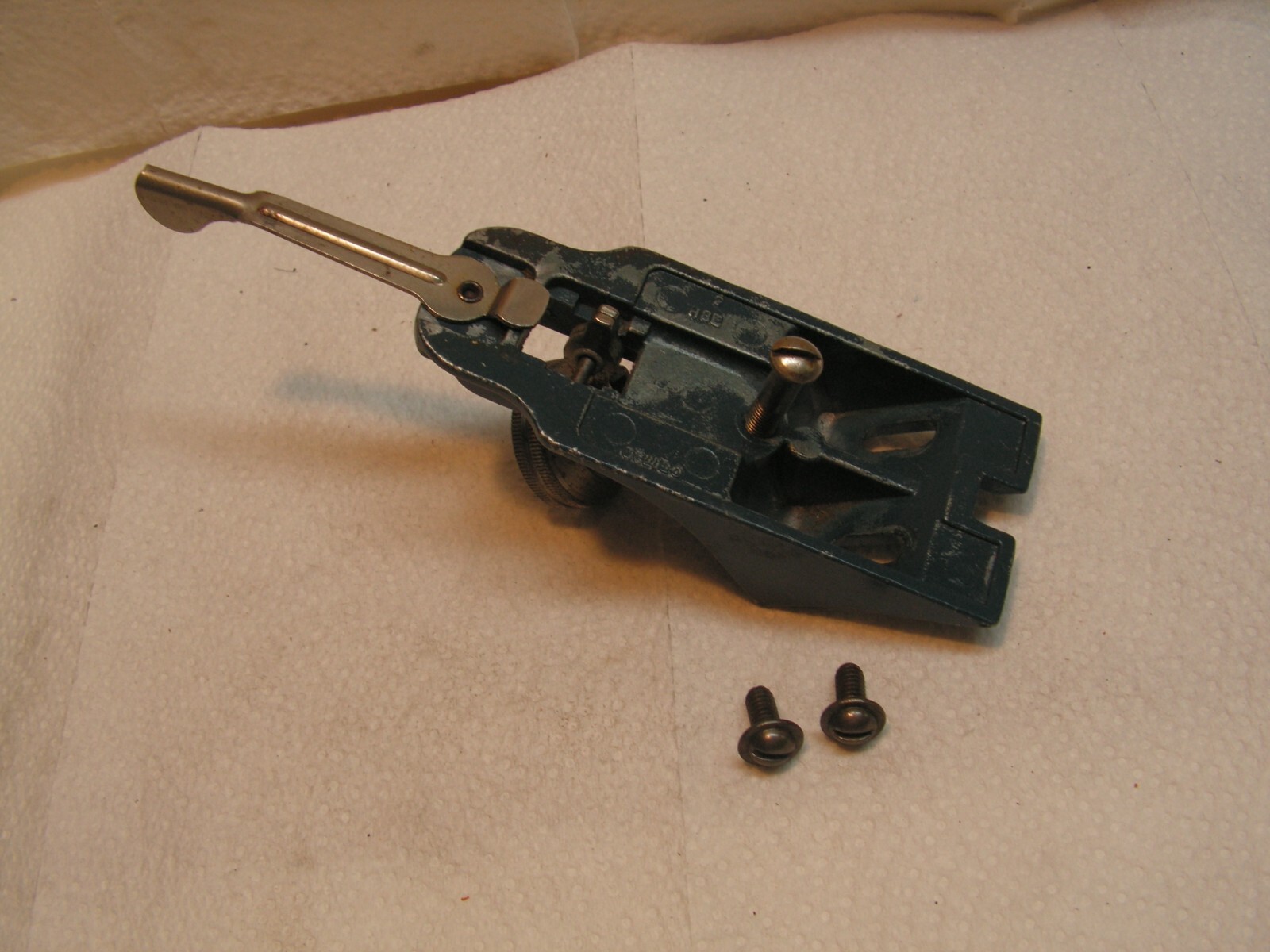VINTAGE H1204 FROG WITH HARDWEAR  WOOD PLANE PARTS