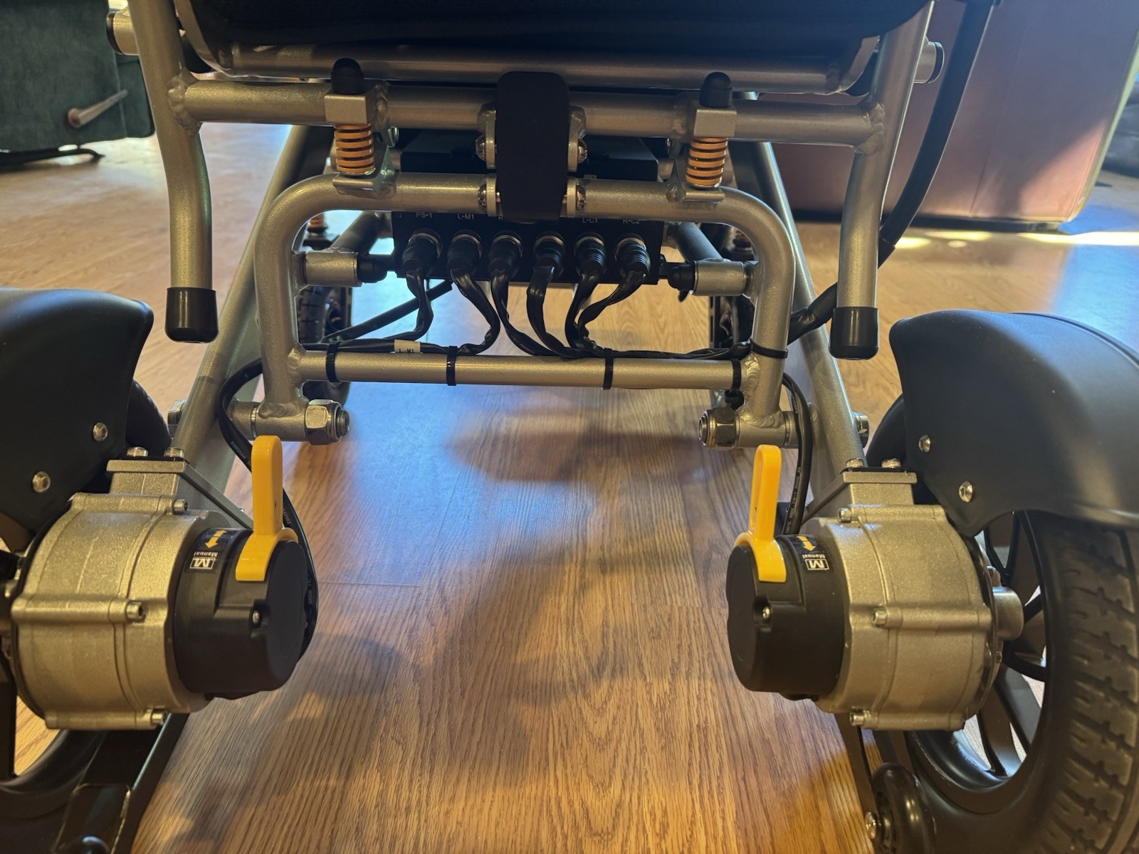 Electric Wheelchair 500W Motorized, Foldable, All-Terrain, Senior-Friendly