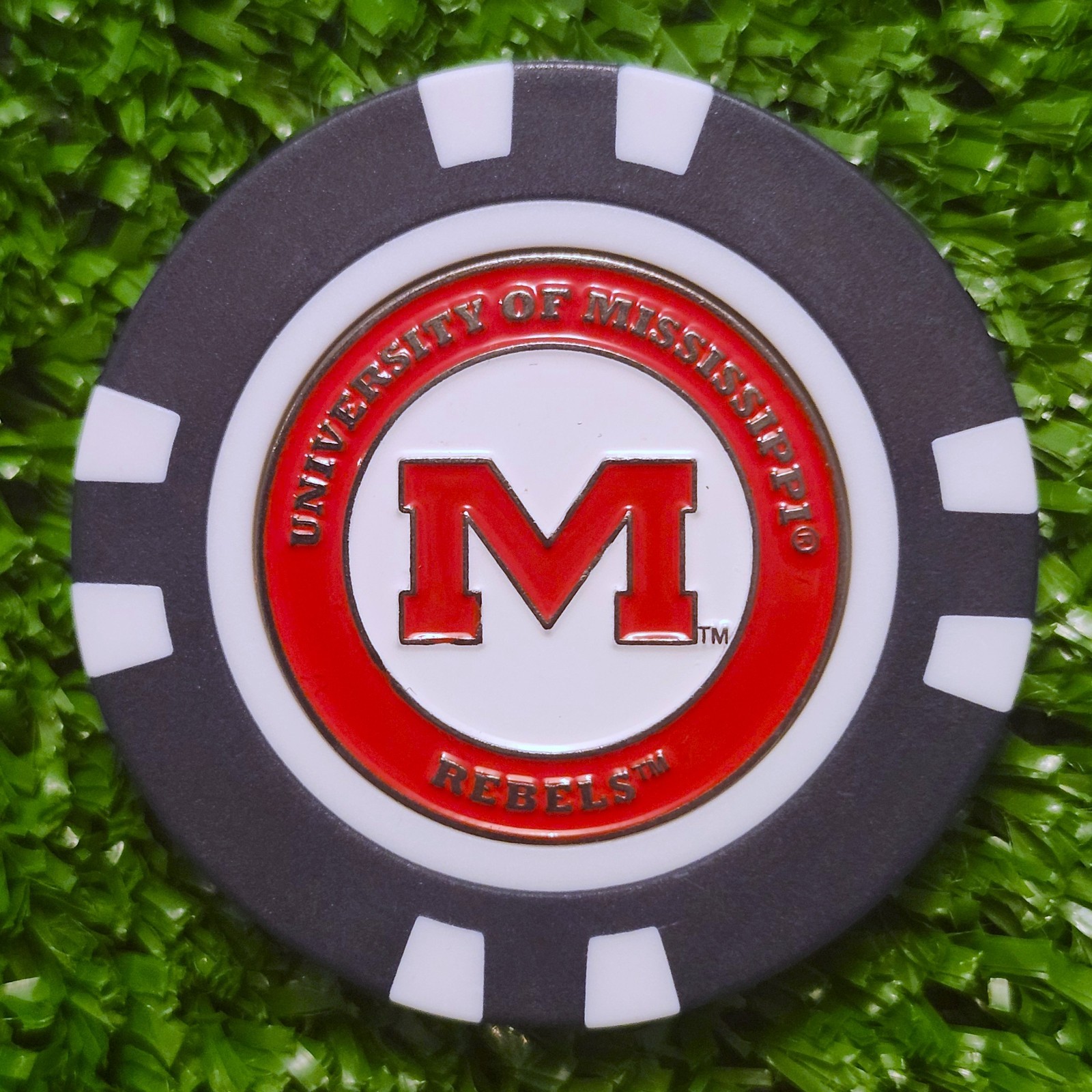 Mississippi Ole Miss Rebels Golf Ball Marker Magnetic Poker Chip New