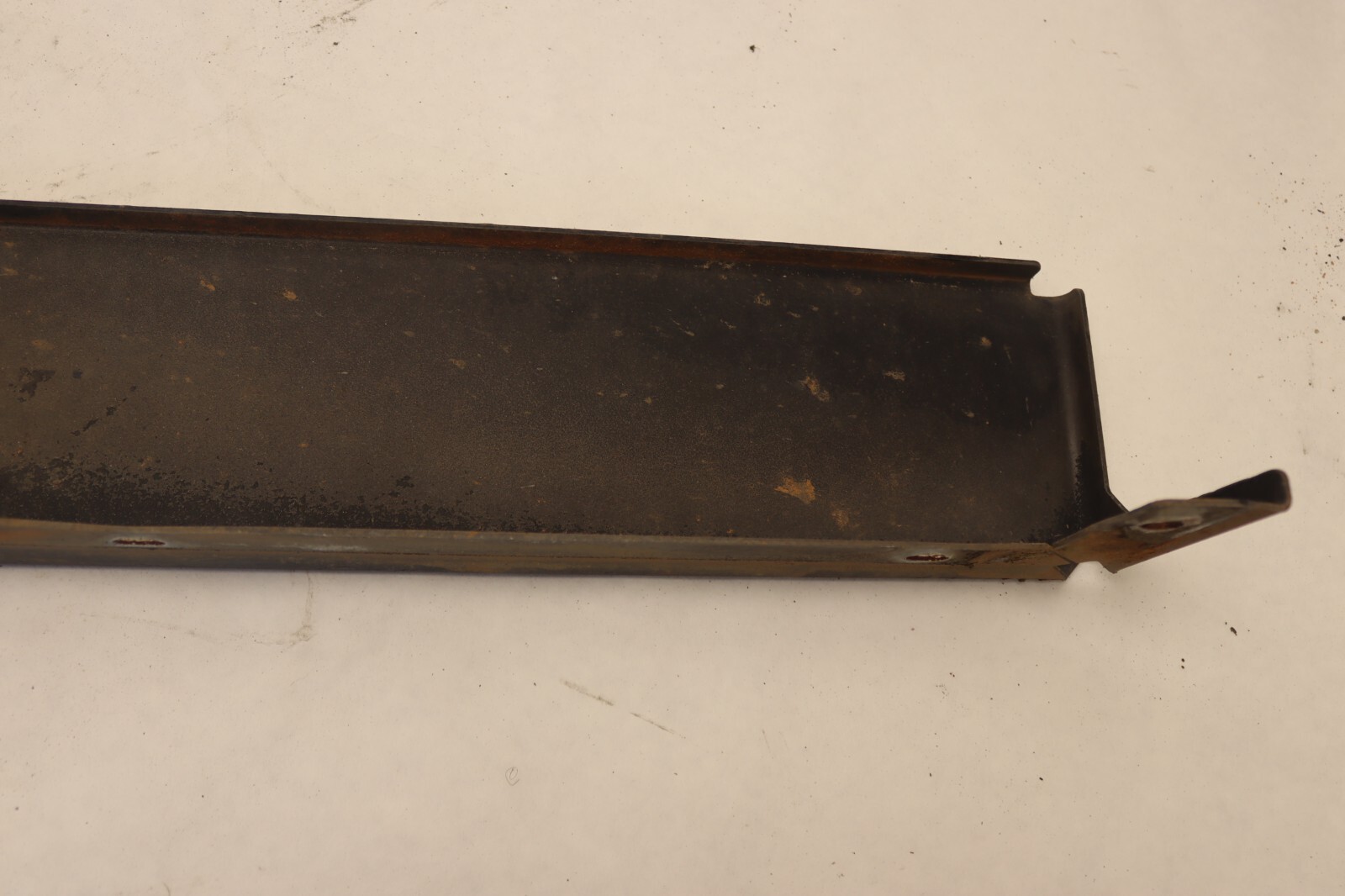 2013-2018 MACK CXU613 LEFT DRIVER UNDER SLEEPER PANEL FAIRING 64 3/4' LONG OEM