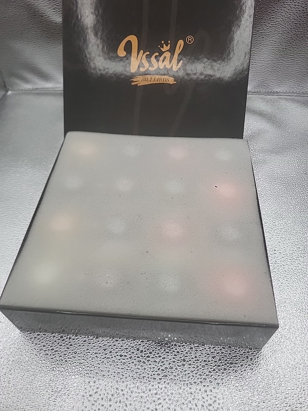 Vssal Pool Ball Set, Complete Set, Used Billiards / Pool Balls with Box.