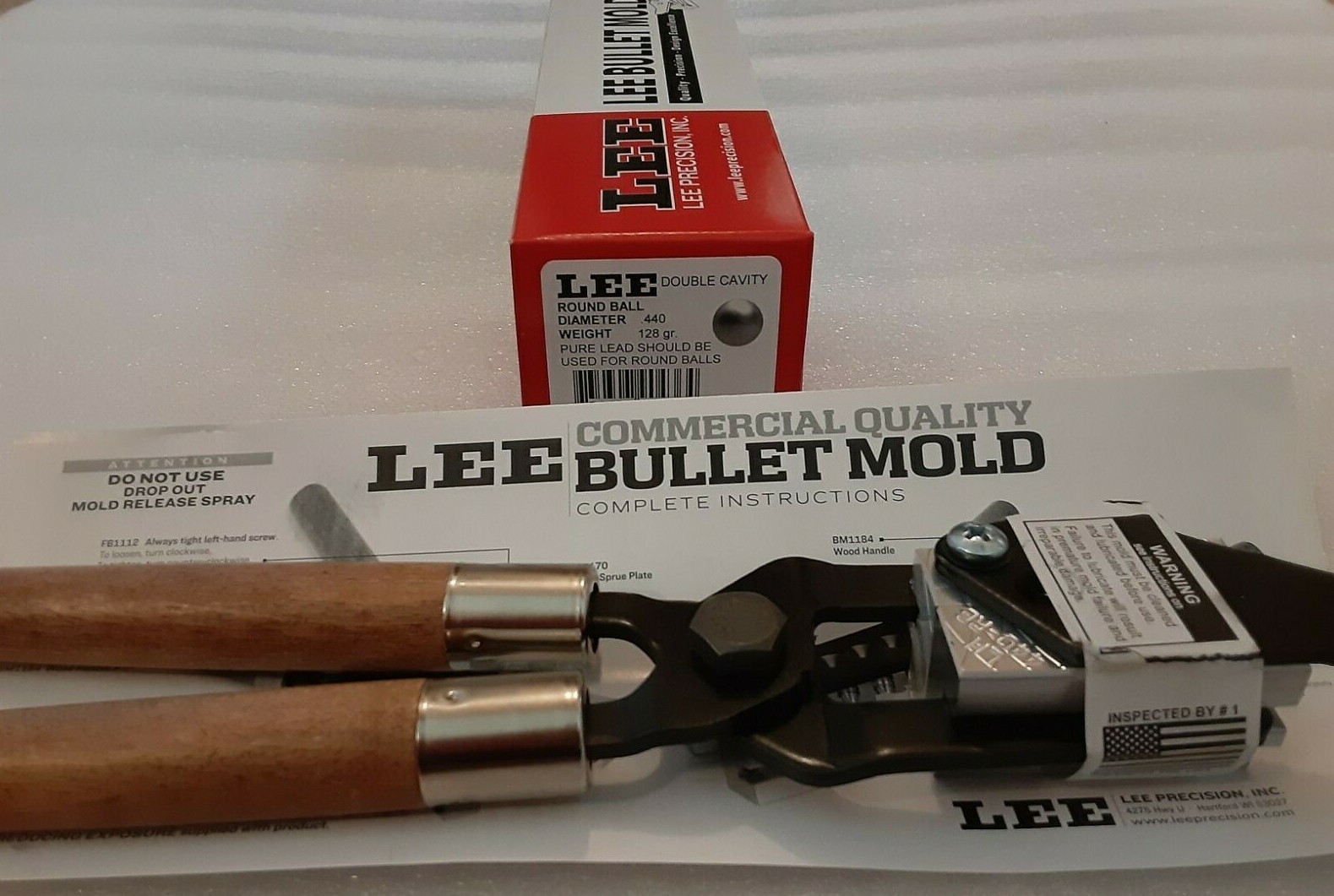 Lee 2-Cavity Bullet Mold (440 Diameter) Round Ball w/free handles! 90436