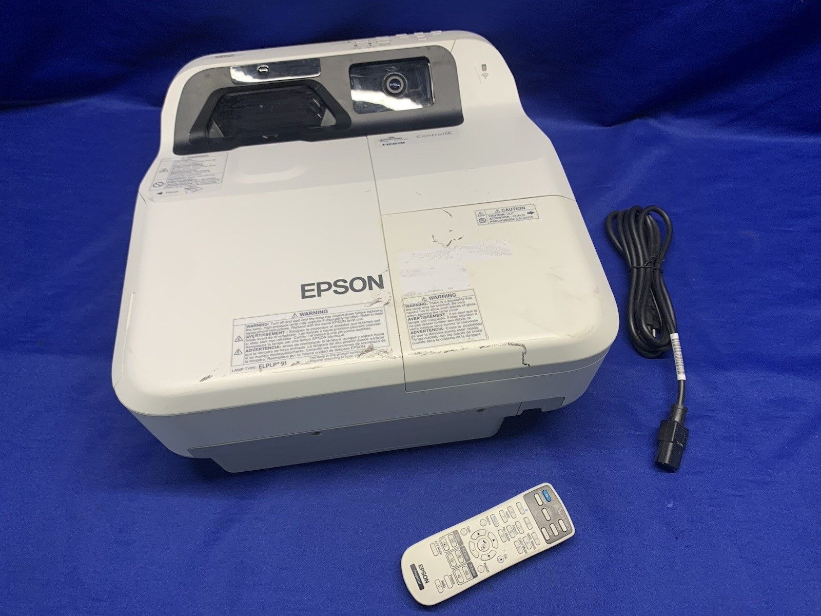 Epson BrightLink685Wi Short Throw Projector w/Remote - 1523 Hours Used
