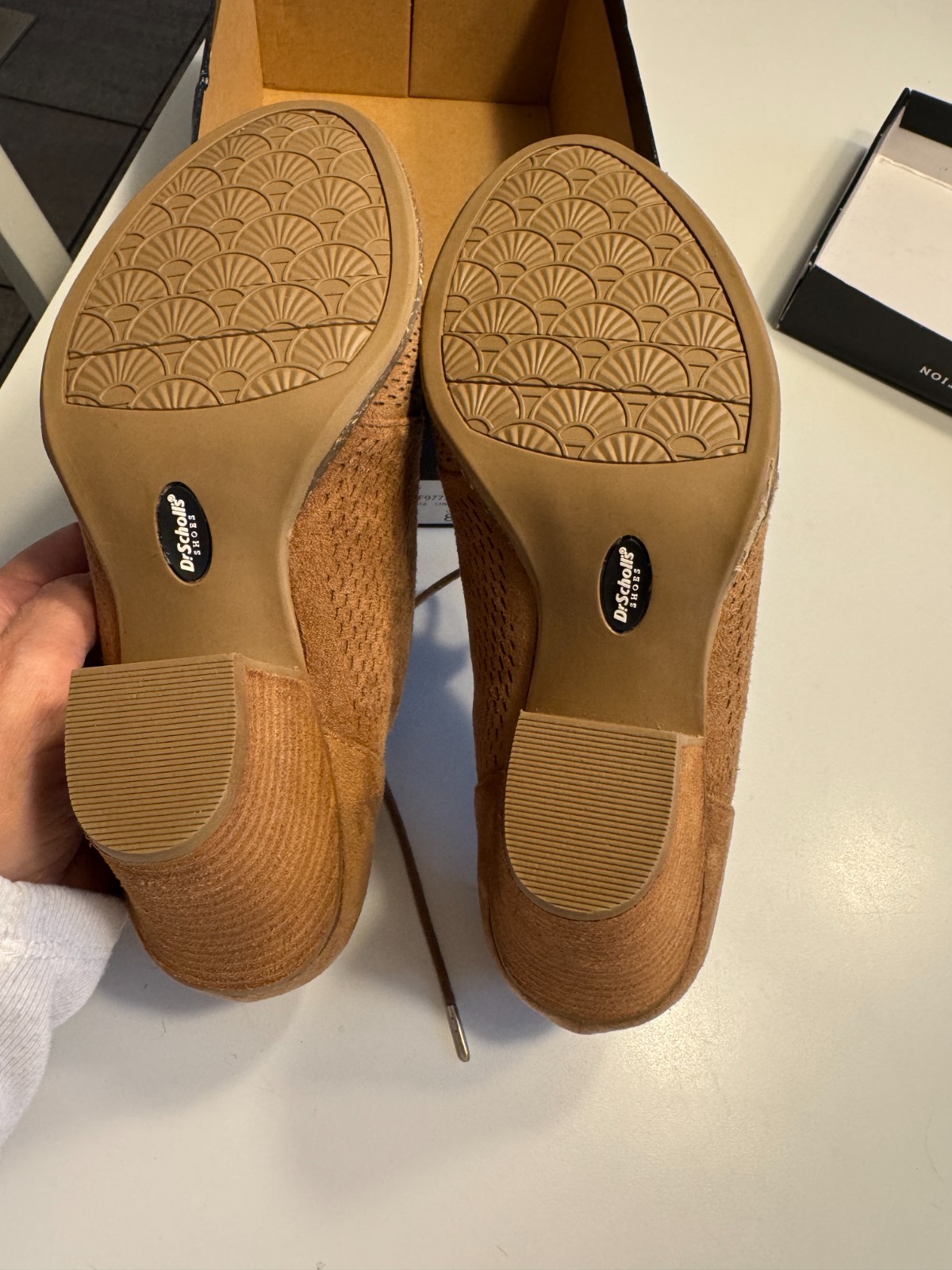 Dr Scholl's Credit, Tstd coconut