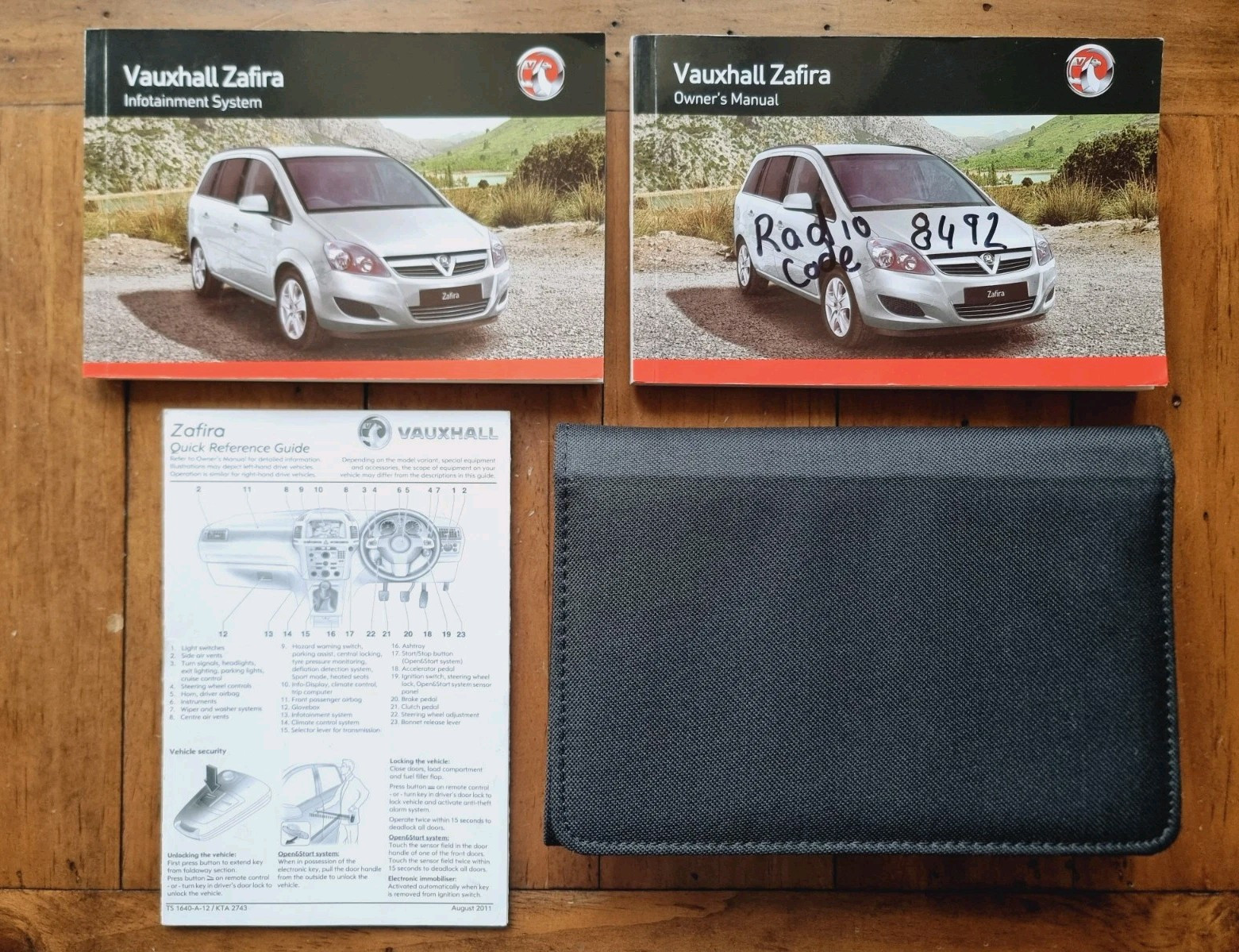 VAUXHALL ZAFIRA (2009 - 2014) OWNERS MANUAL / HANDBOOK + NAVI GUIDE + WALLET