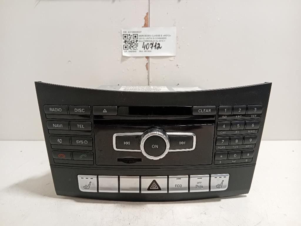 Car Radio For Mercedes E-Class Sedan W212 A2129005327 651924 (09>)