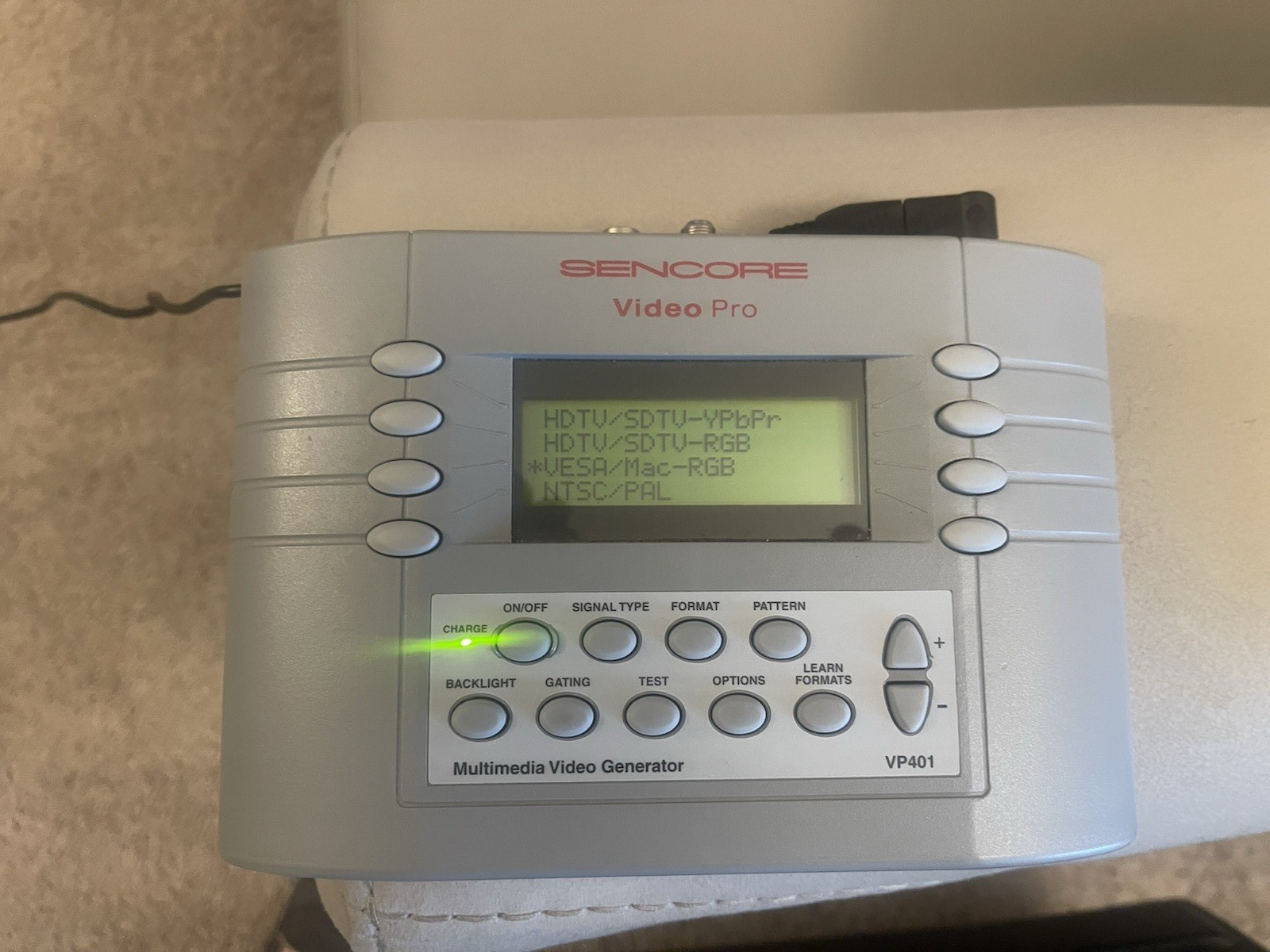 Sencore Video Pro Multimedia Video Generator VP401