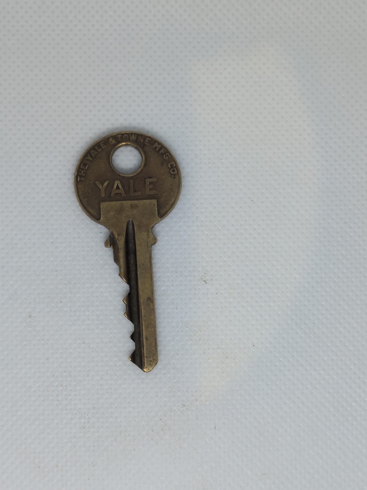 Yale Key 12B415