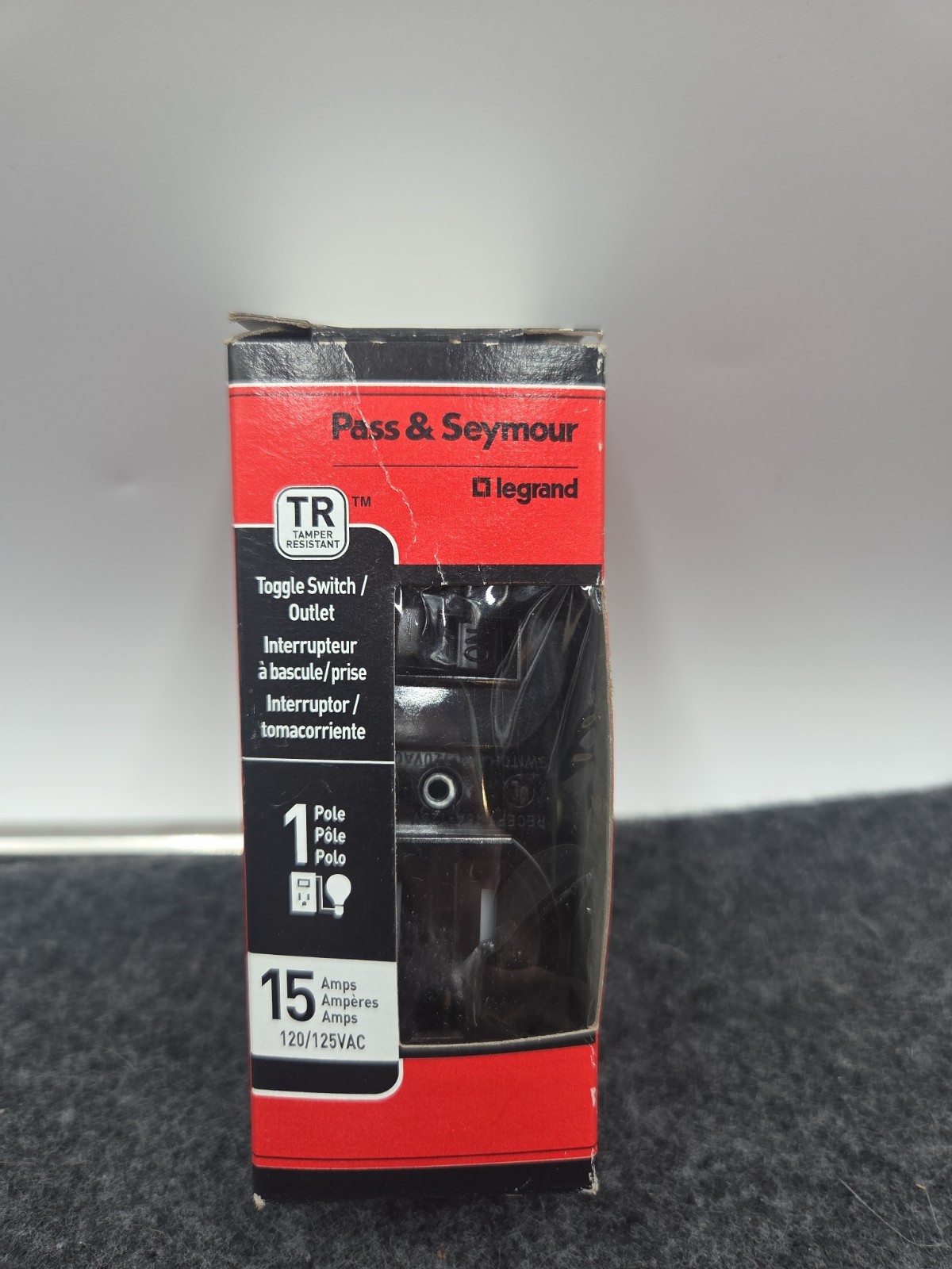 Pass Seymour 15A 120/125V 1P Toggle Combo Switch Outlet DARK BROWN 691TR-LACC6