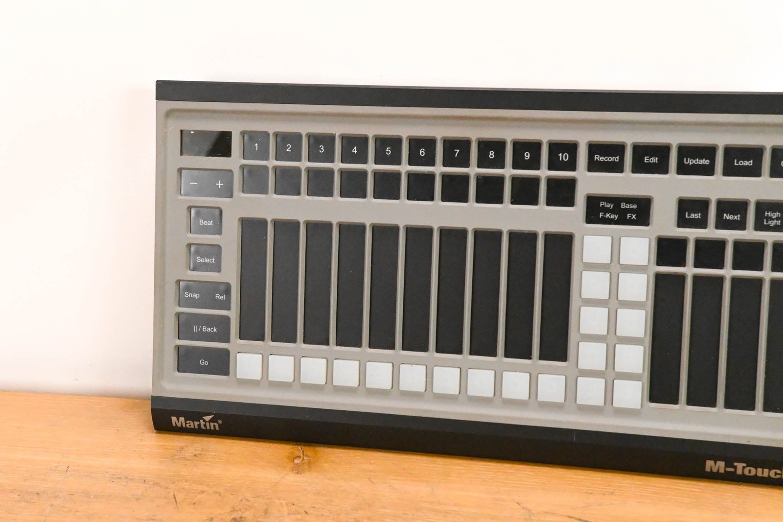 Martin Lighting M-Touch DMX Control Surface CG01ZXP