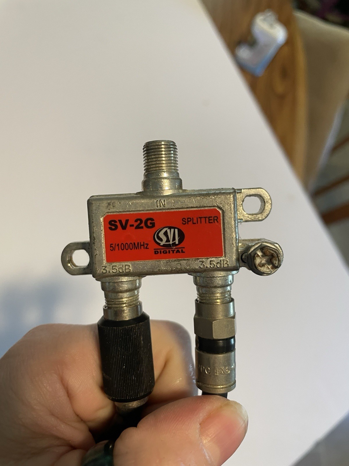 SVI Digital 2 way cable Splitter SV-2G 5-1000MHz RFI - 130db