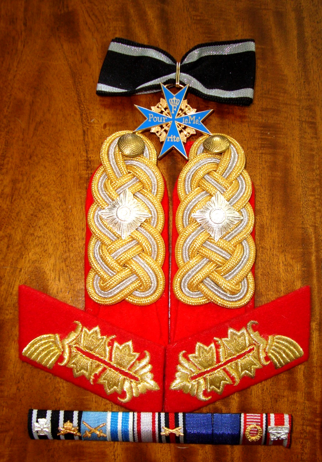 GERMAN GENERAL SHOULDER BOARDS with sew-in feature