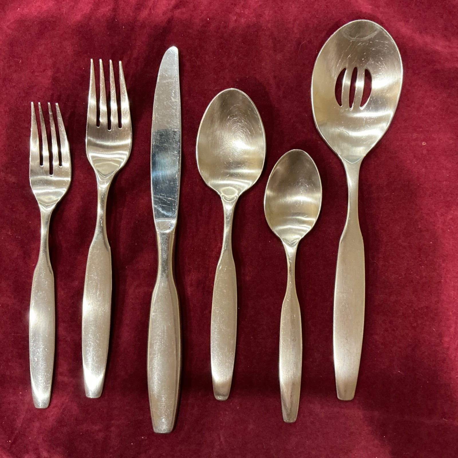 Astrid by Oneida Heirloom Flatware Silverware YOUR CHOICE CHOOSE Made in the USA