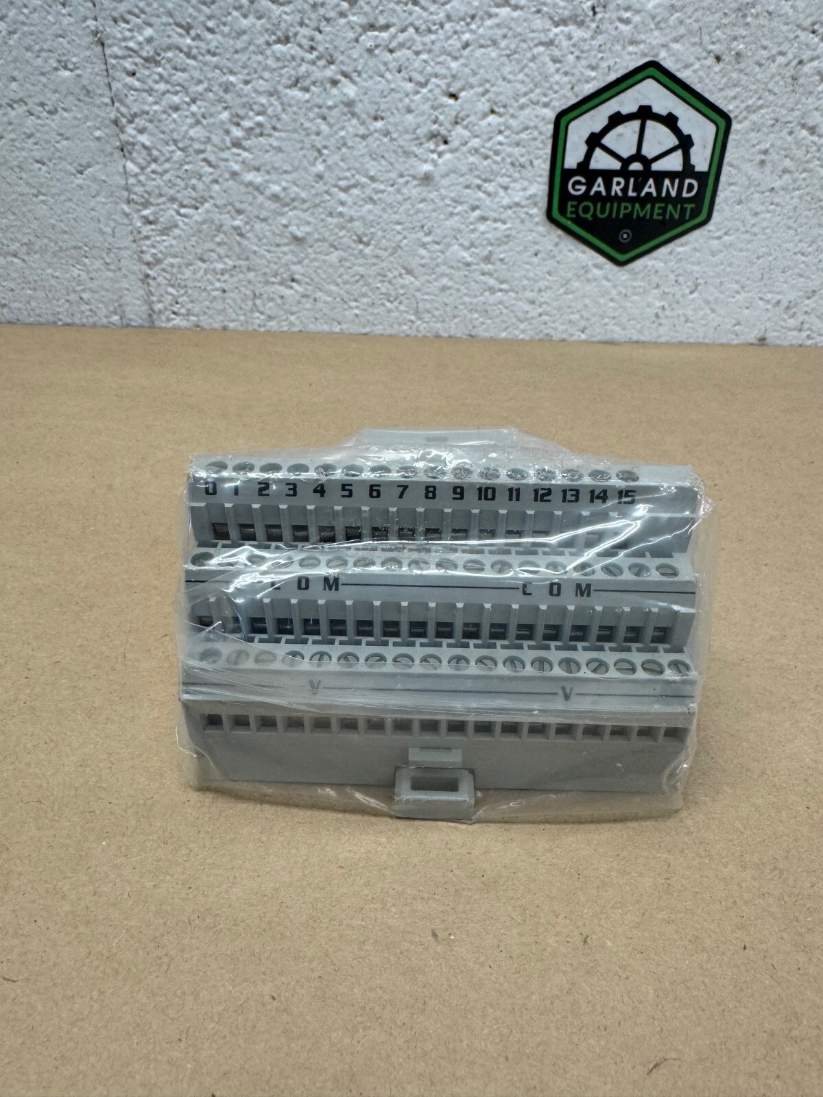 Allen Bradley 1794-TB3 Series A, Flex I/O Terminal Base *NEW*