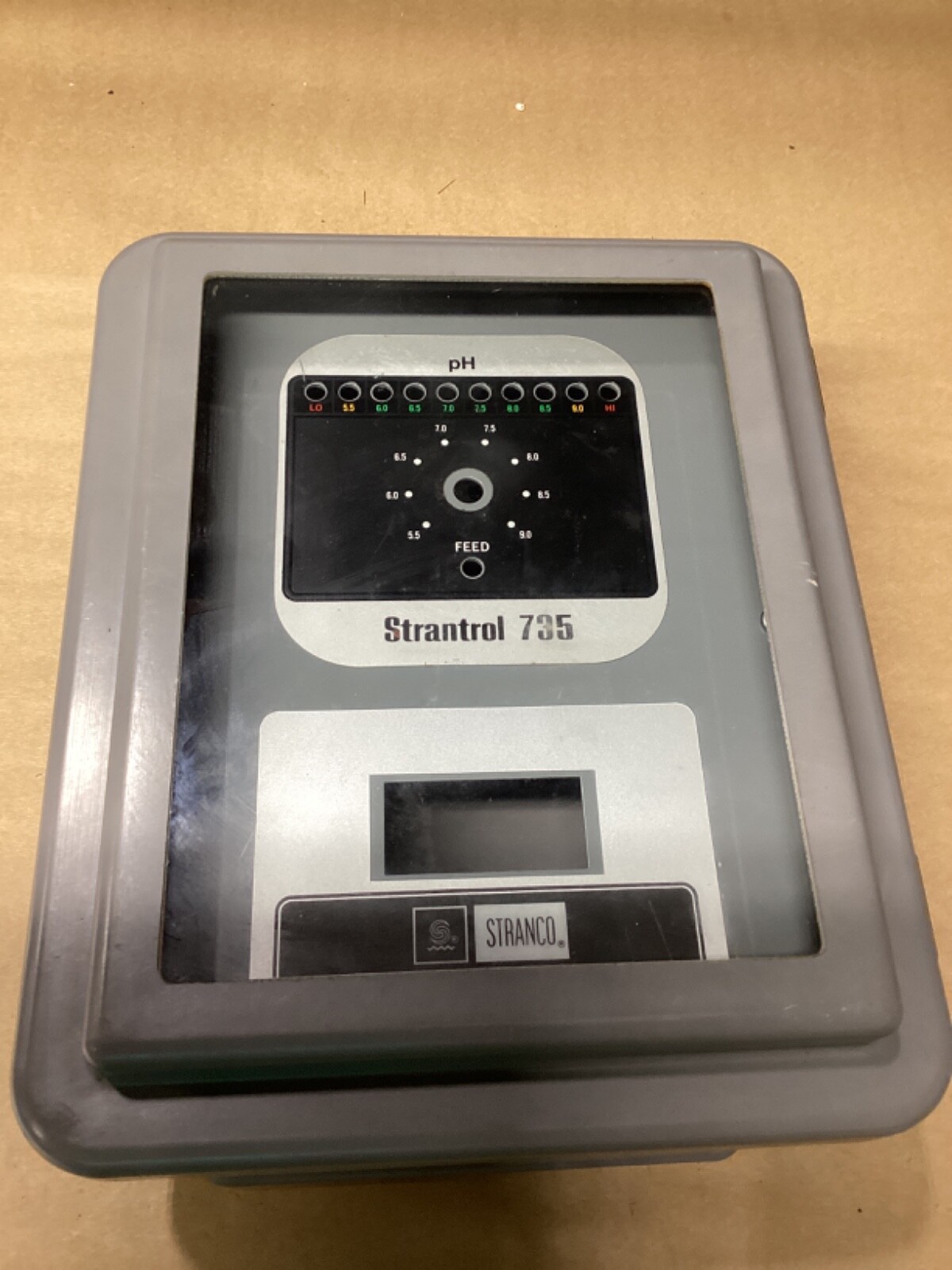 Strantrol 735 Enclosure WATER QUALITY CONTROL #104G162PR7*CO