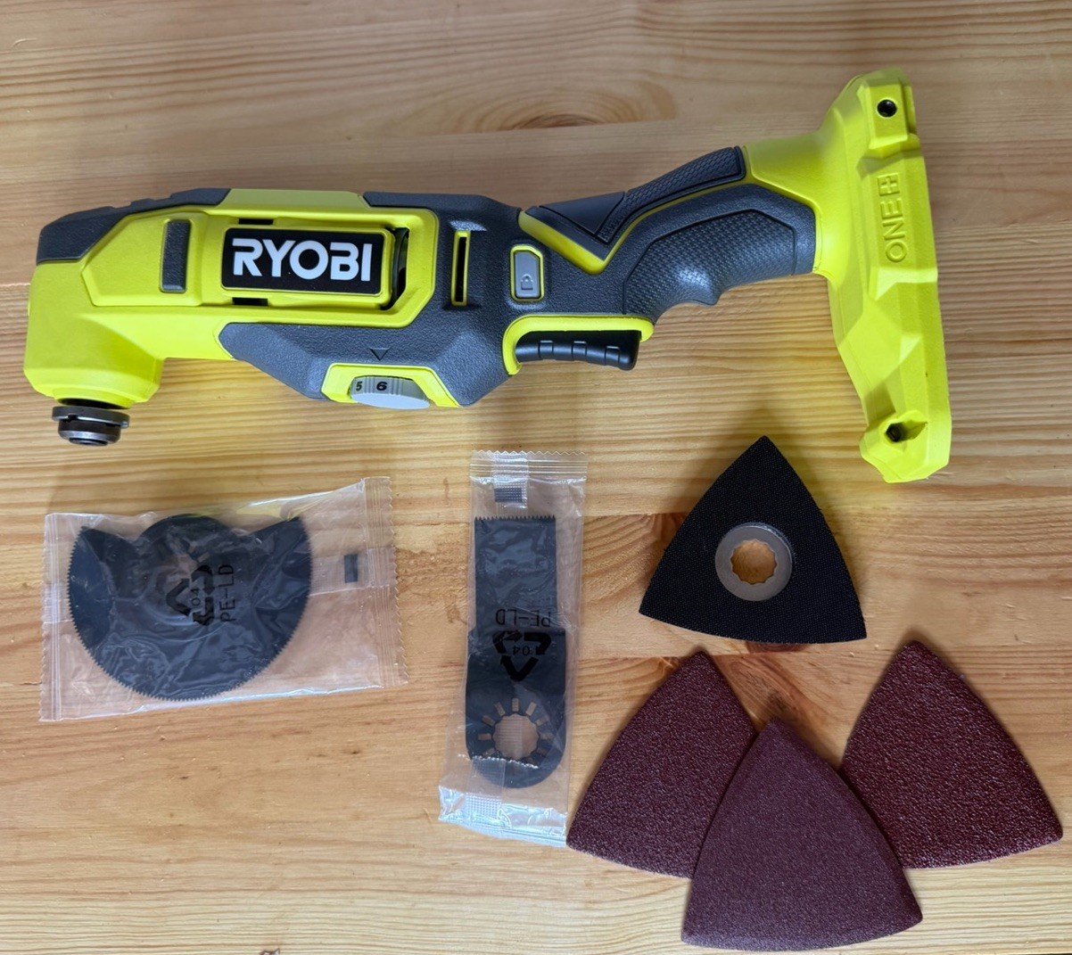 RYOBI ONE+ 18V Multi-Tool Cordless PCL430B Tool Only (OB2)