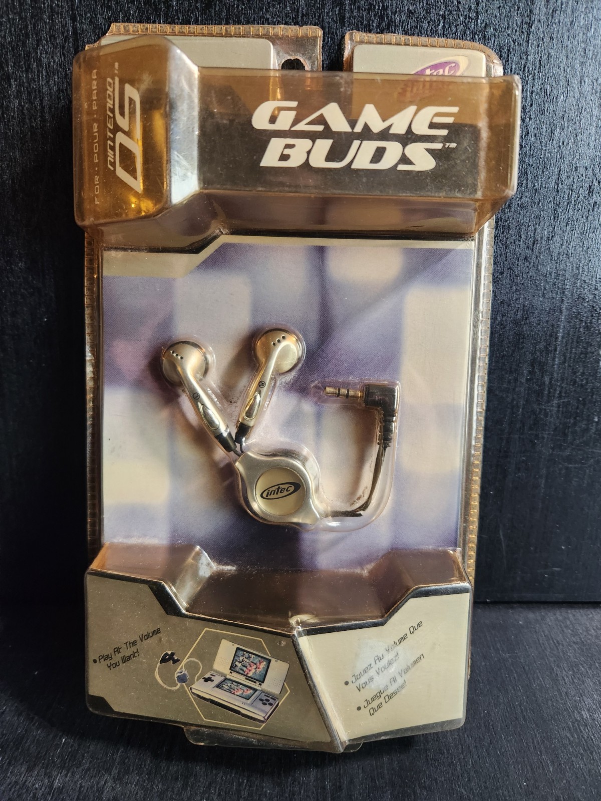 INTEC NINTENDO DS GAME BUDS HEADPHONES 3.5mm RETRACTABLE PLUG IN 2004 NOS SEALED