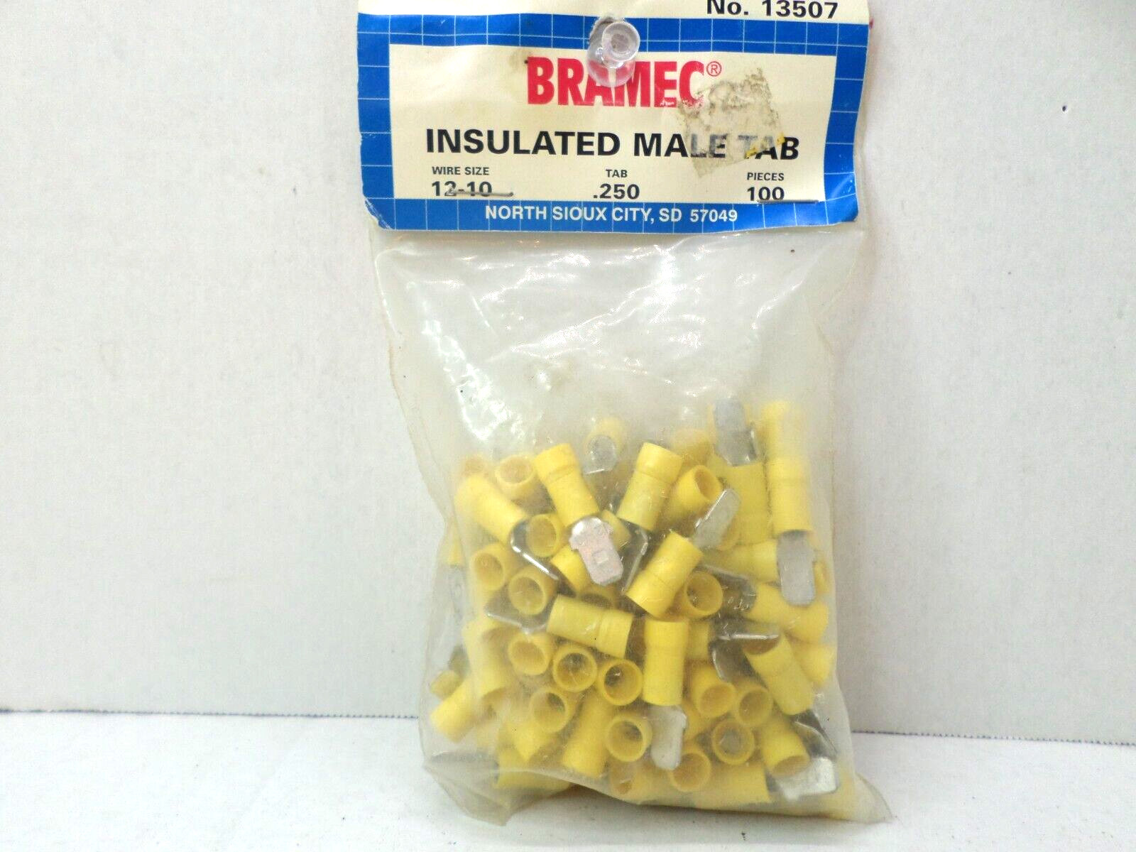 Bramec Insulated Male Tab #13507 100 Pieces    (Package shows shelfwear)