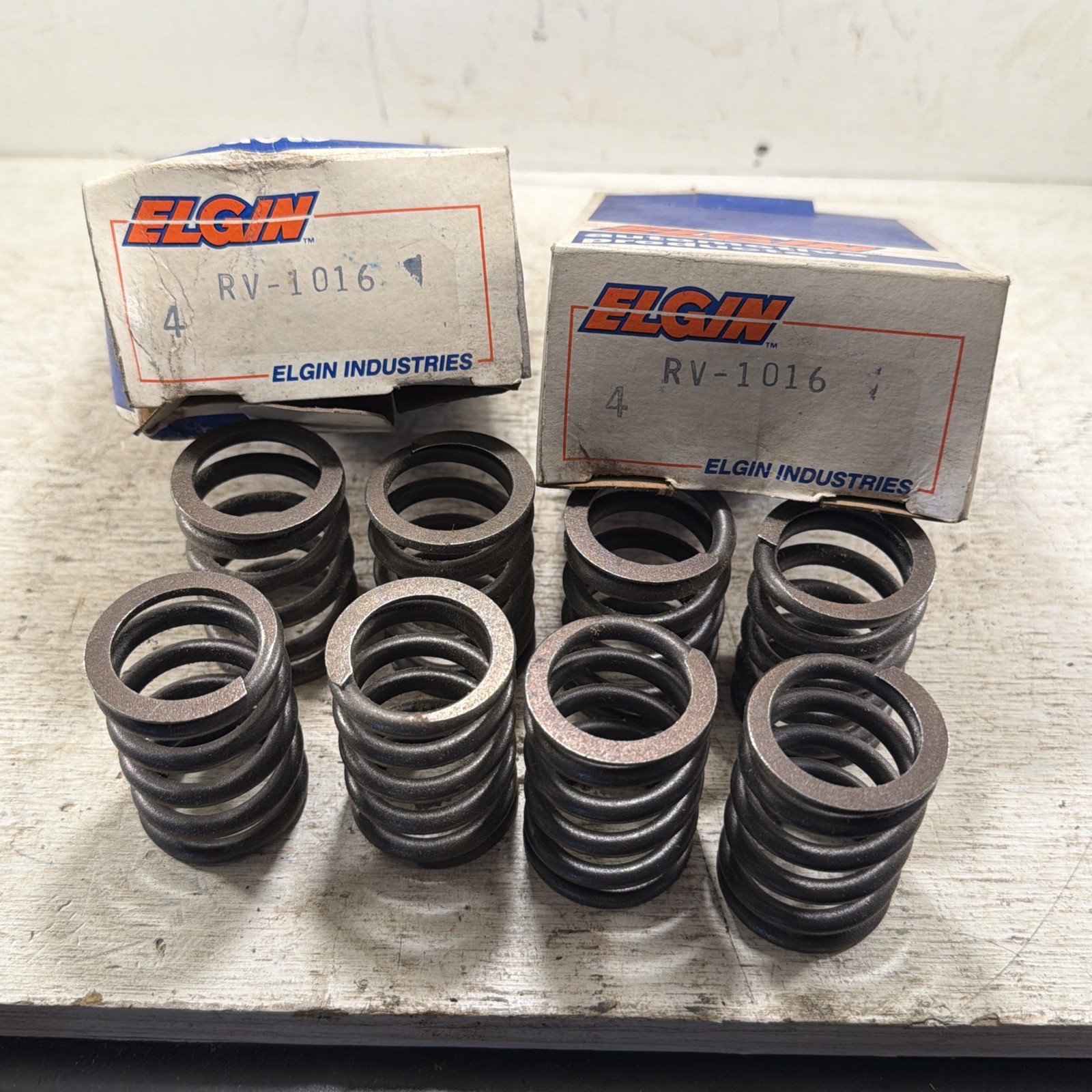 Lot Of 8 Elgin RV-1016 Engine Valve Springs 1964-90 Oldsmobile V8 Engines 350CID