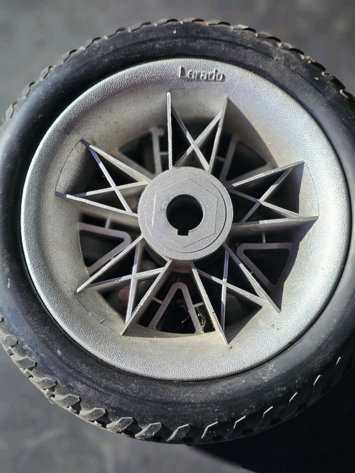 Merits Roadster S3 Scooter wheels 215×70