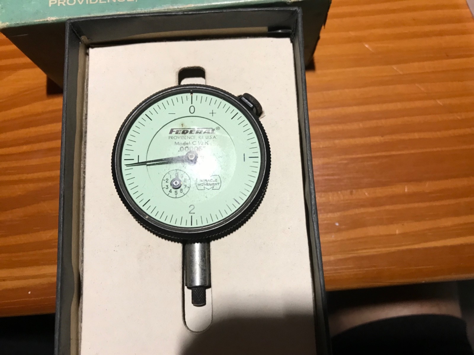federal indicator  C 1/2 K .00005 precision indicator
