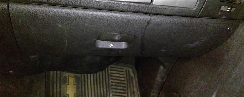 SILVRDO15 2012 Glove Box 369708