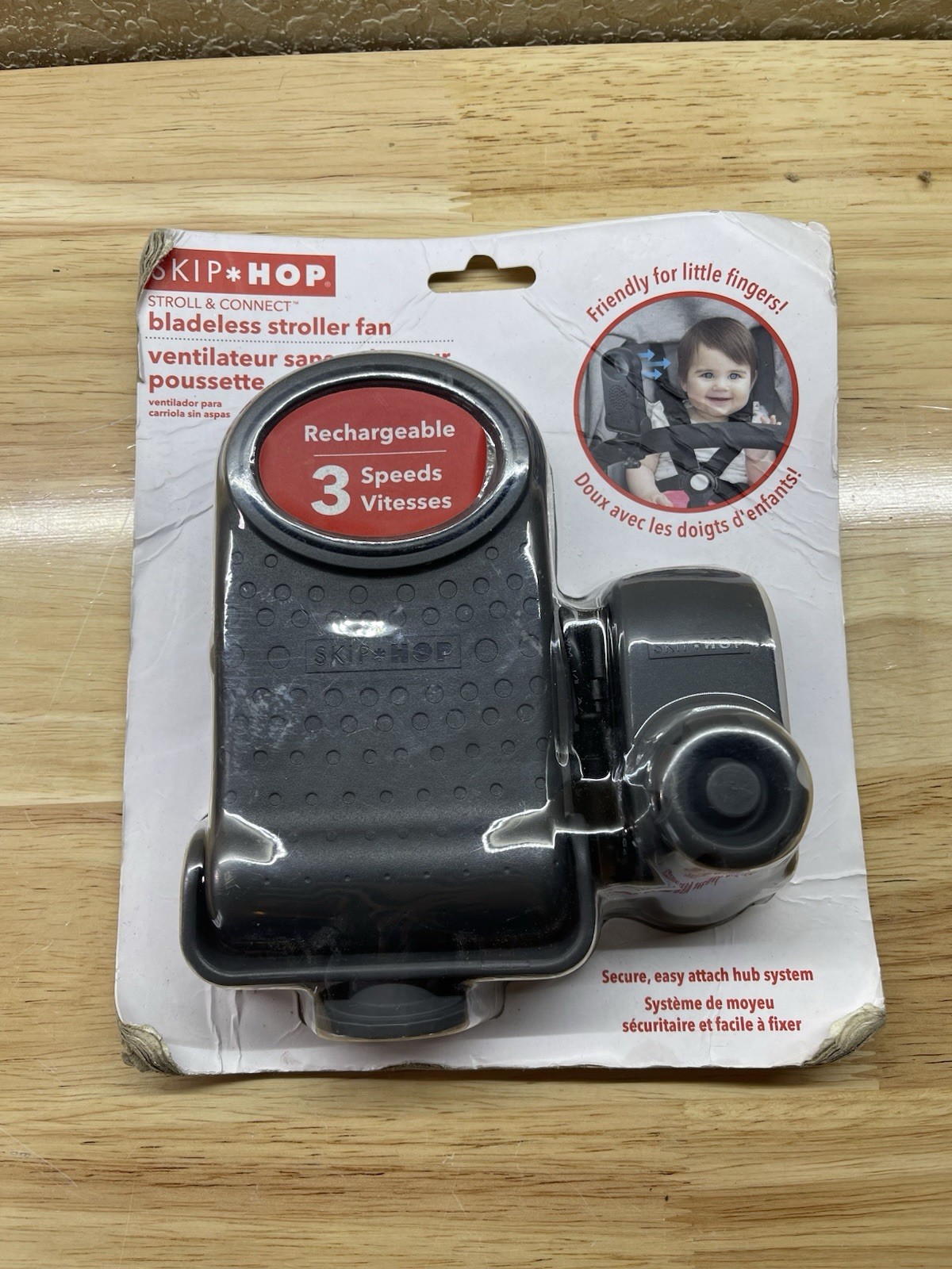 Skip & Hop Stroll & Connect Blameless Stroller Fan- Rechargeable 3 Speeds