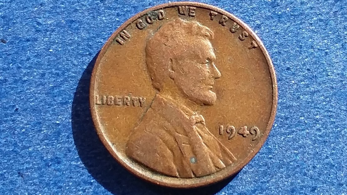 1949-P Circulated Lincoln Wheat Cent, Ships Free.