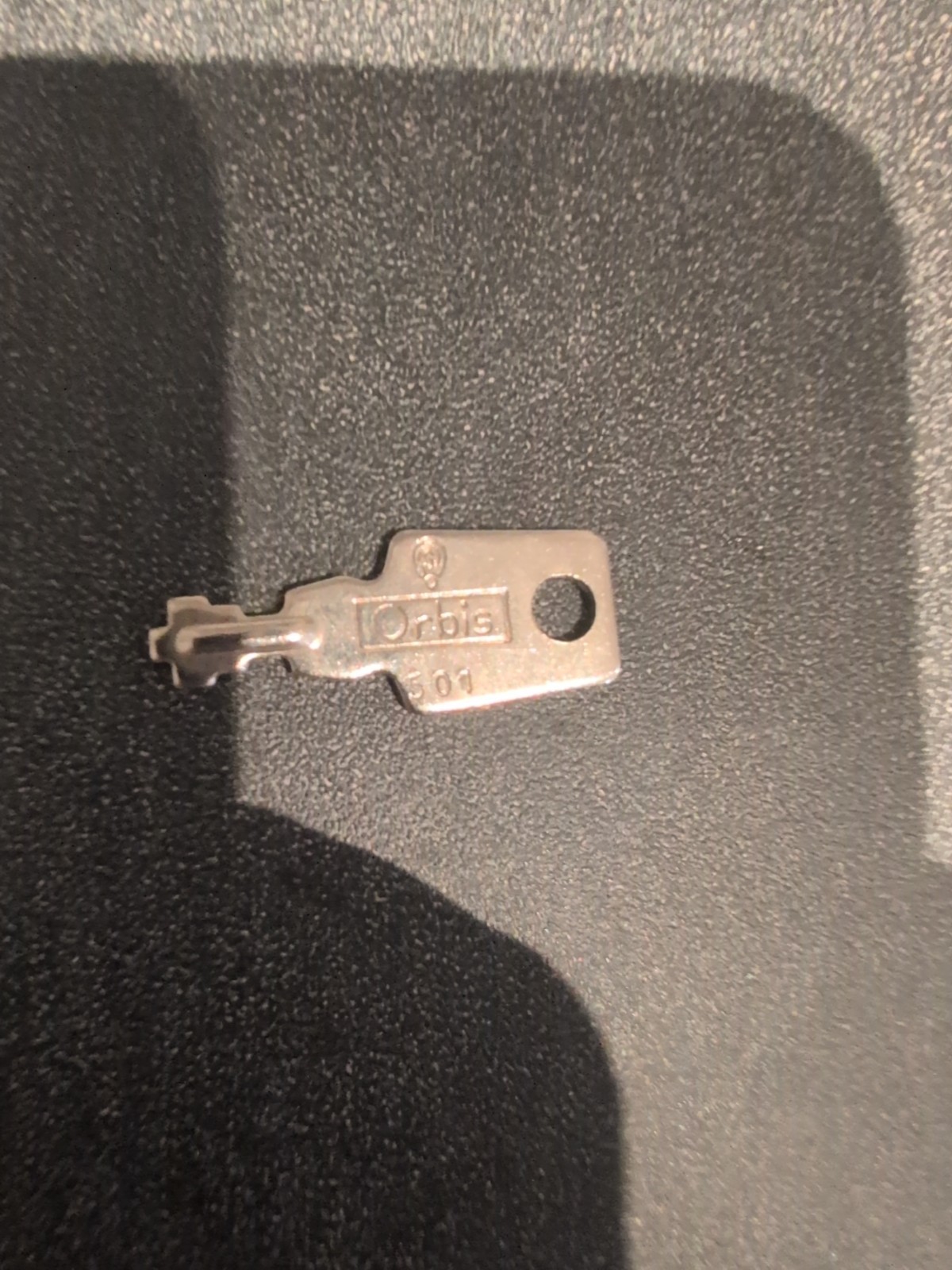 Orbis 501 Luggage Key