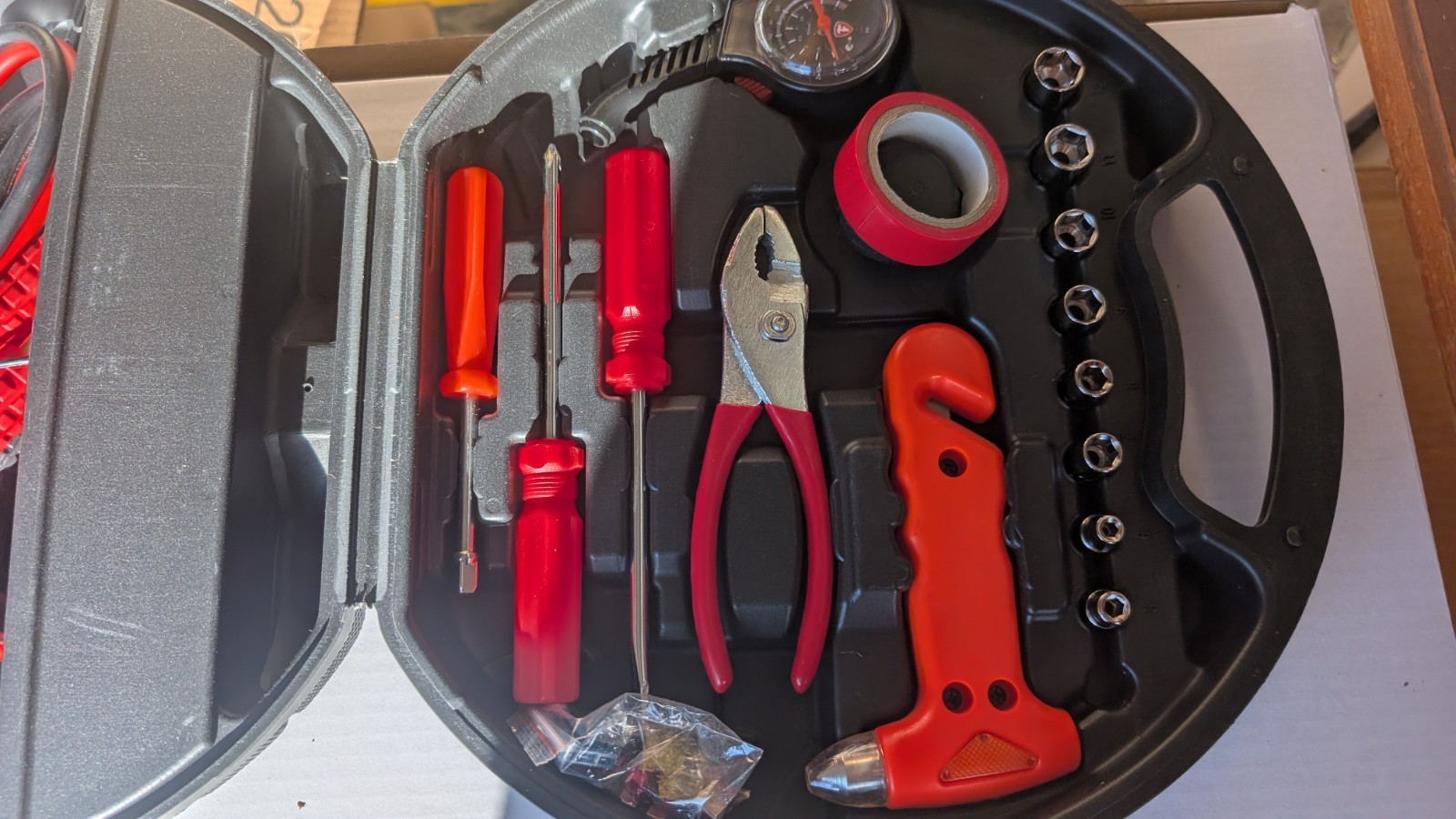 Emergency Kit With Super Jumper Cables New