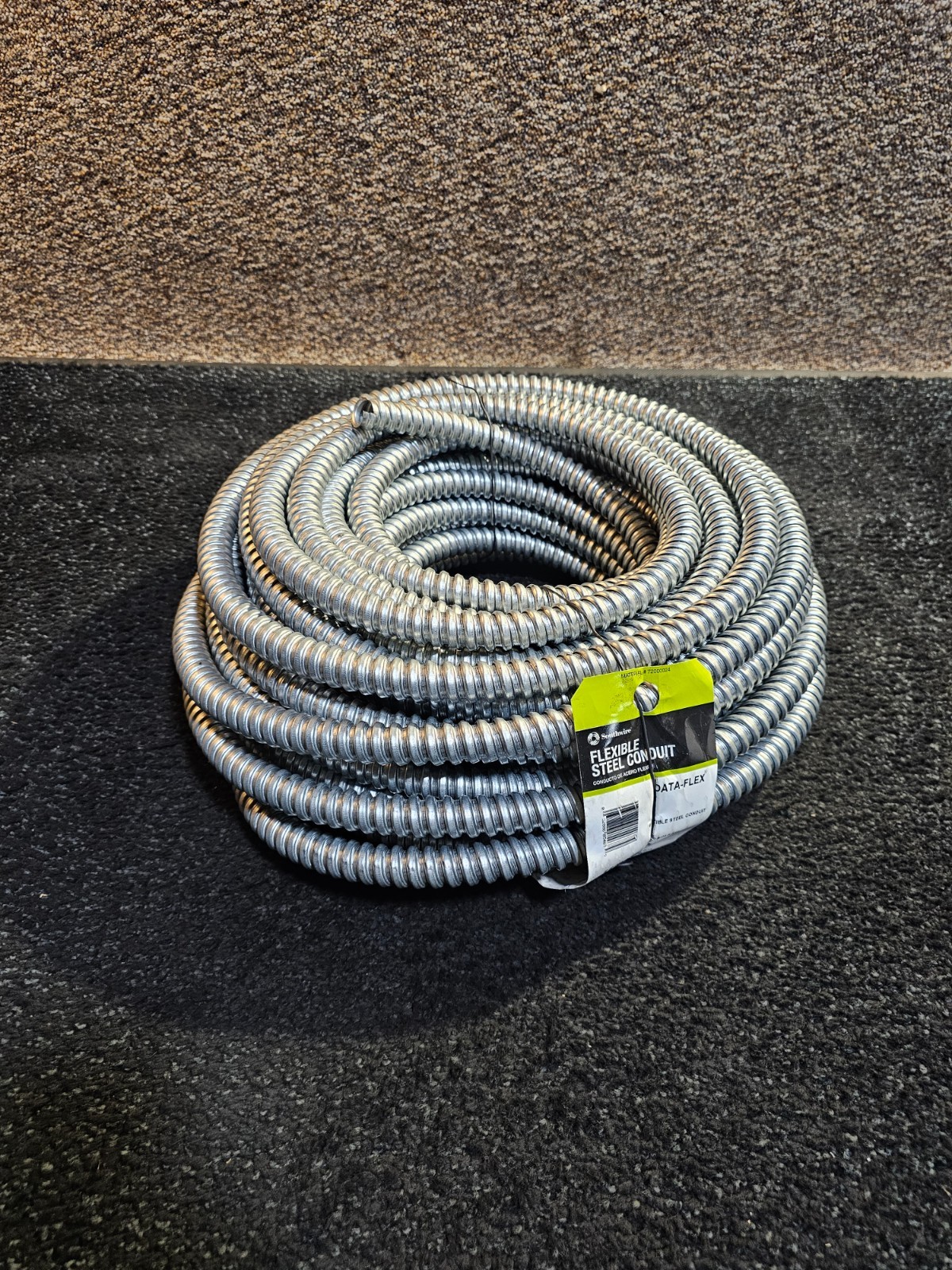 Southwire 55282101, 1/2 in. 100 ft. Dataflex Flexible Metal Conduit Coil