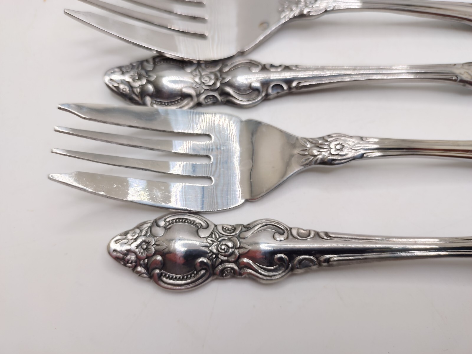 Vtg Stainless Steel Floral Scroll Edge Flatware Set Dillards Korea Retired 50pc