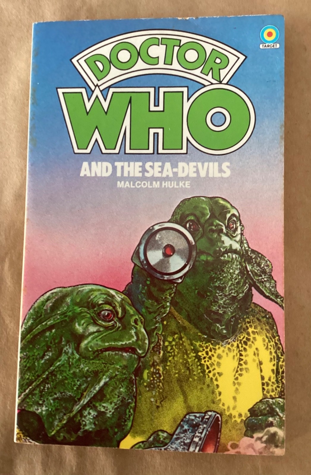 Doctor Who and the Sea-Devils vintage pbk book 1984 ed #54 Malcolm Hulke Target