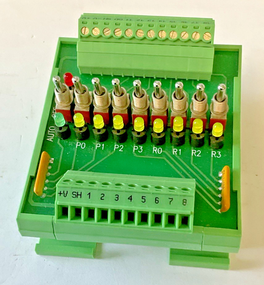 PHOENIX CONTACT UMK-SE 11.25-1 SWITCH MODULE 9 TOGGLE REV. A
