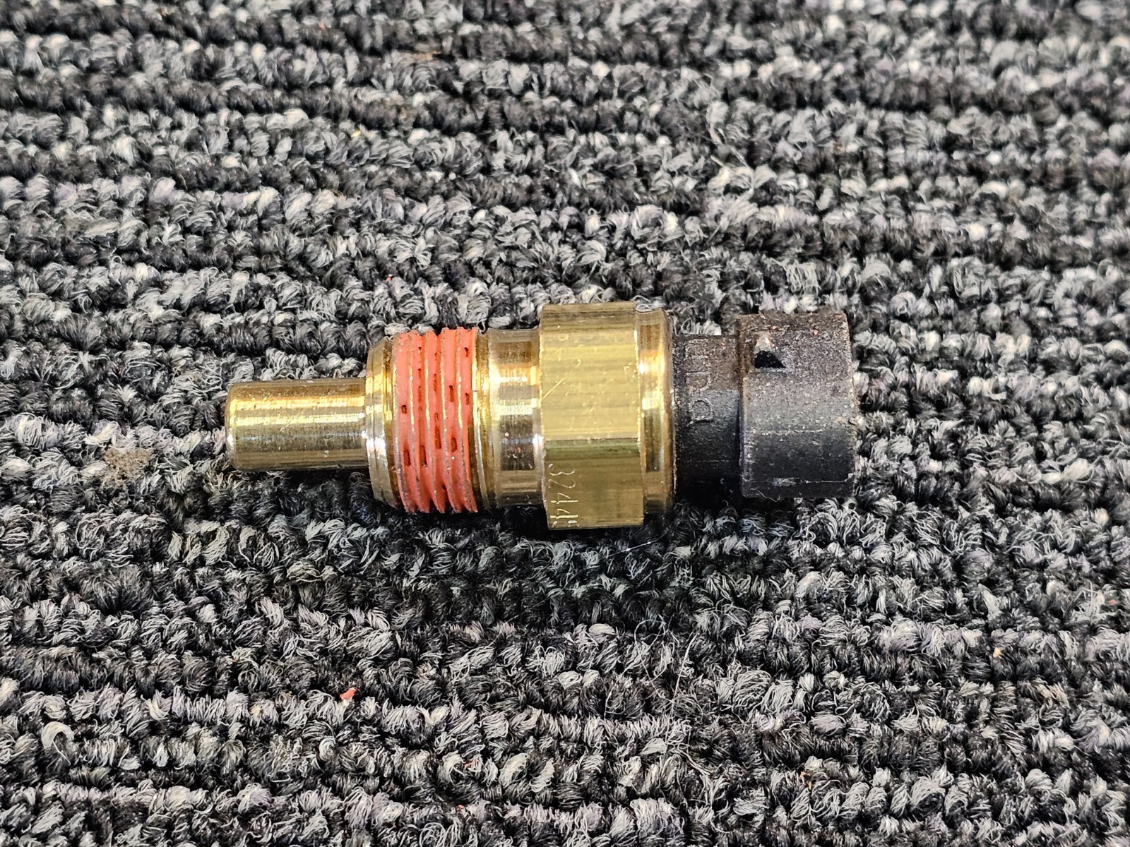 (QTY 14) Engine Coolant Temperature Sensor Water Temp Sensor 32445