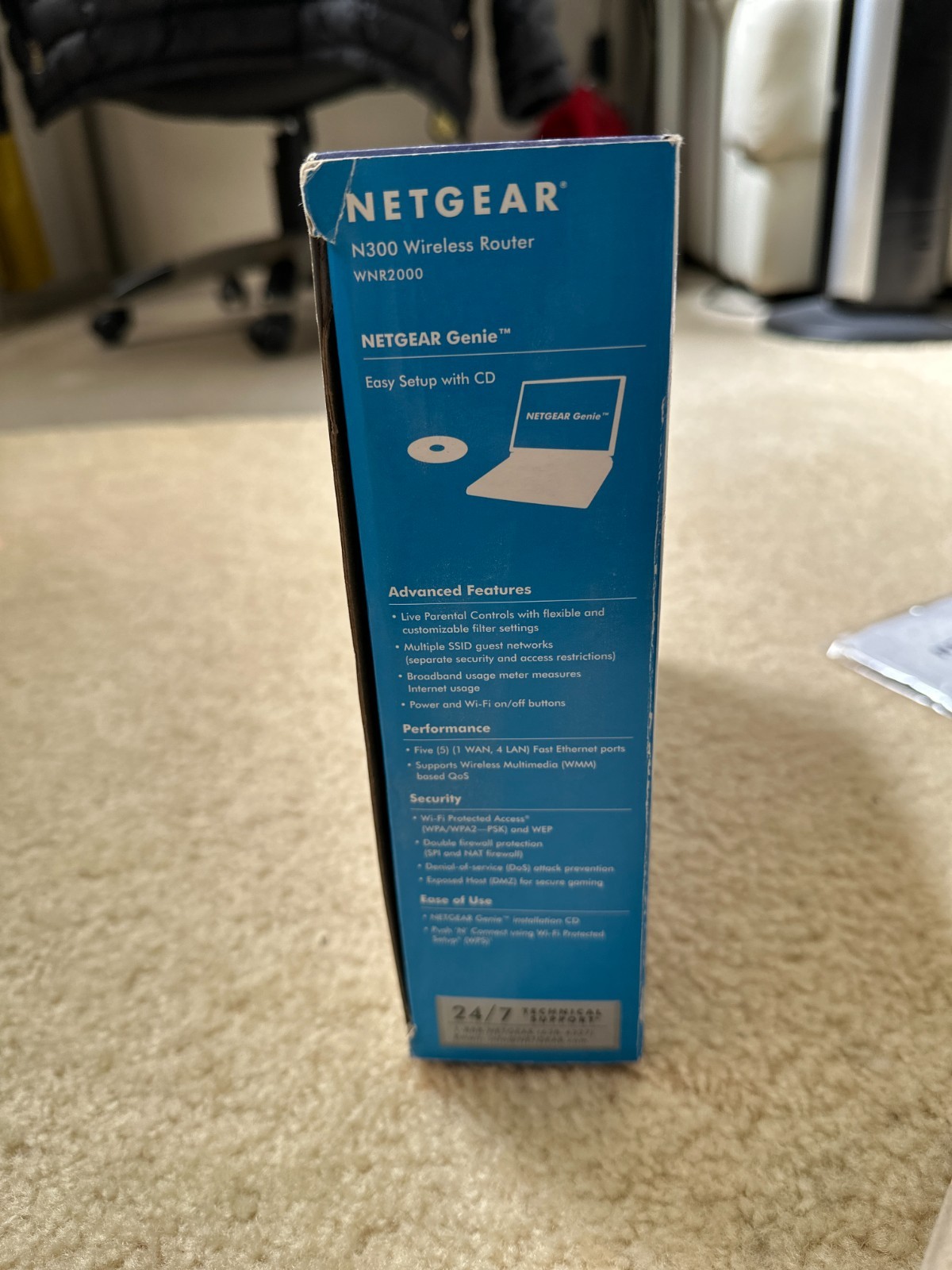 NETGEAR N300 WiFi ROUTER, In Box.
